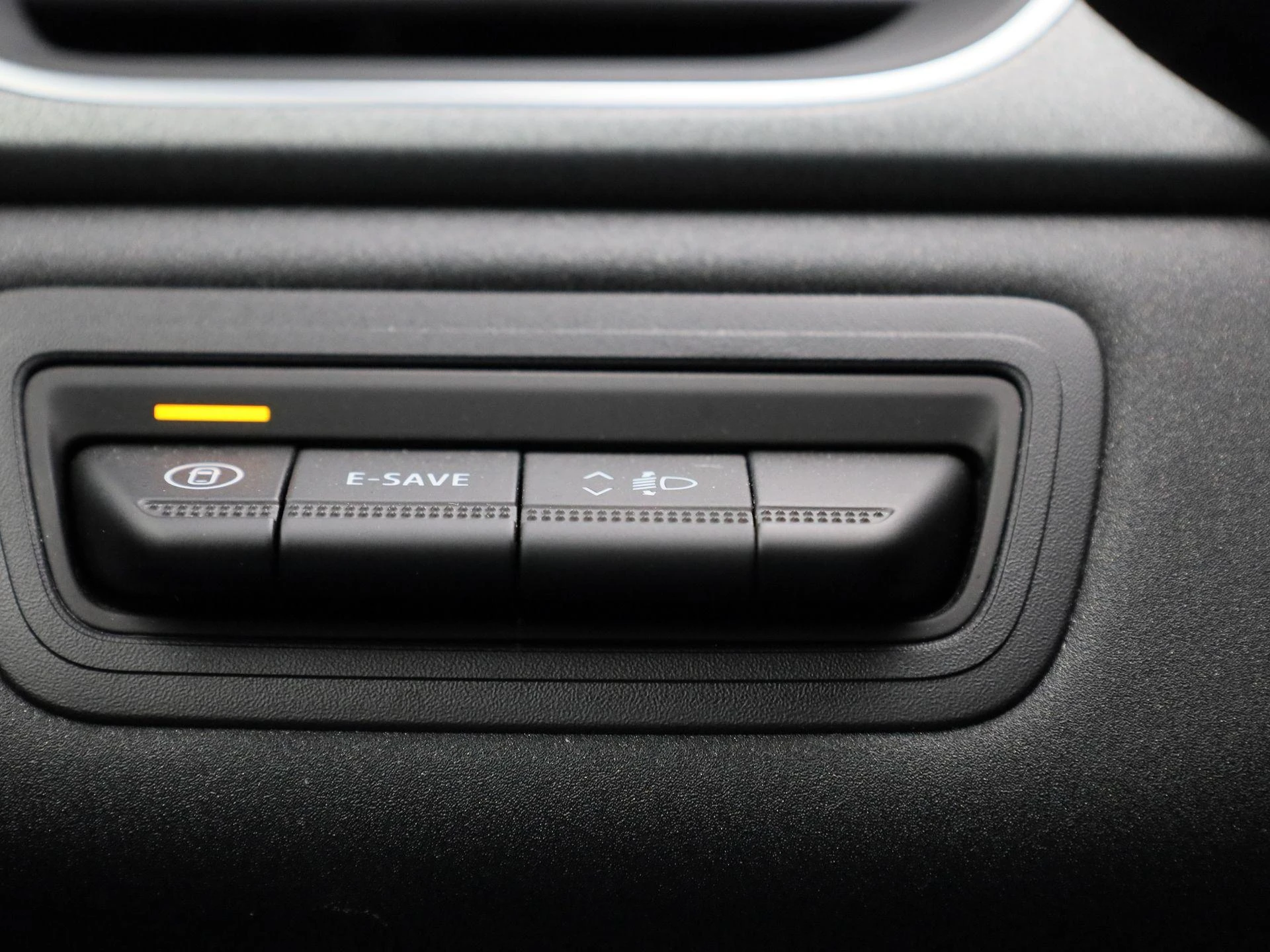 Renault-Captur-image-21