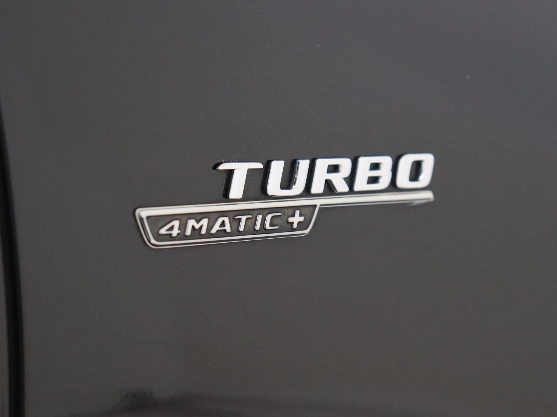 Mercedes-Benz-GLE-image-11