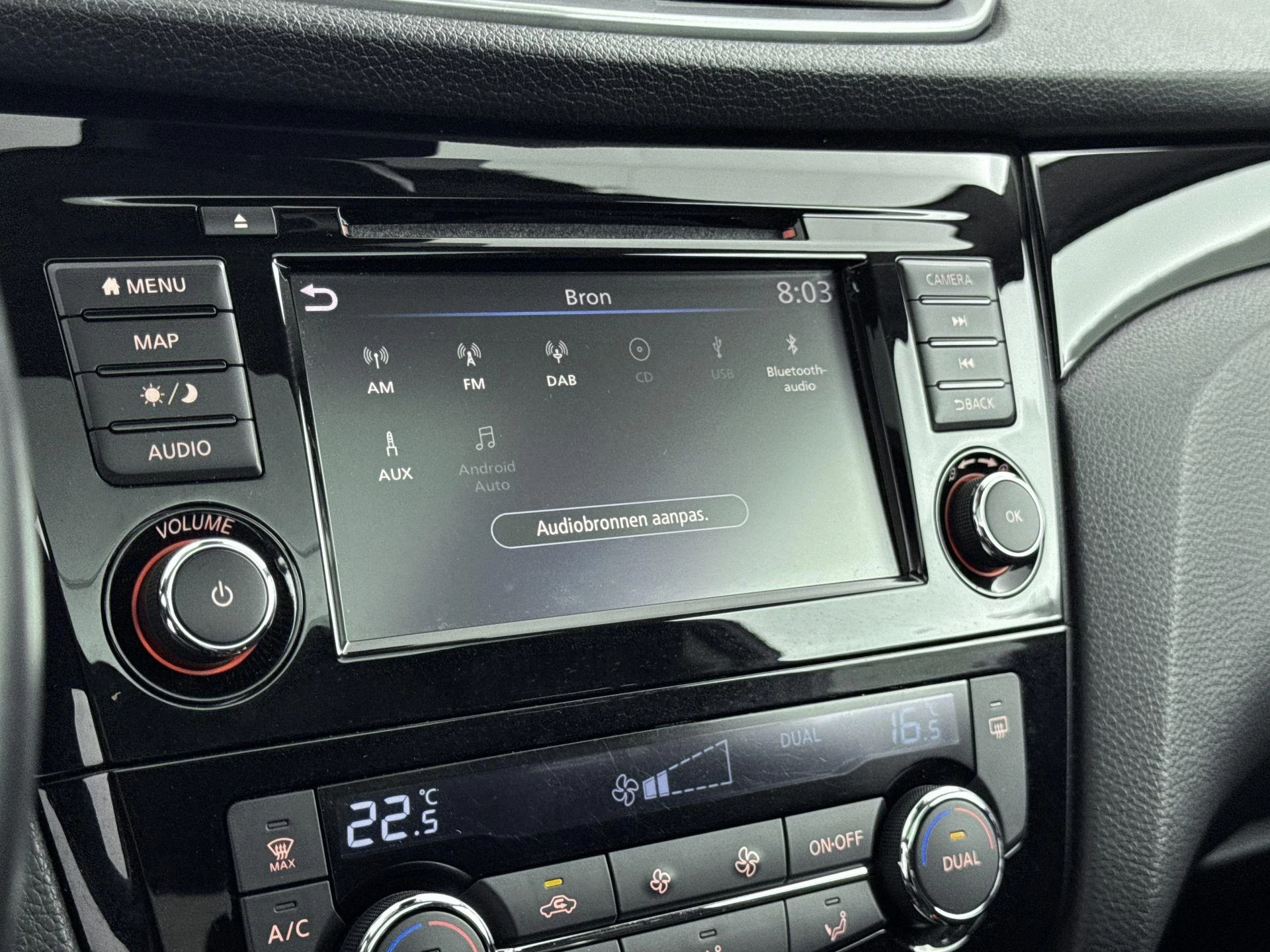 Nissan-QASHQAI-image-19