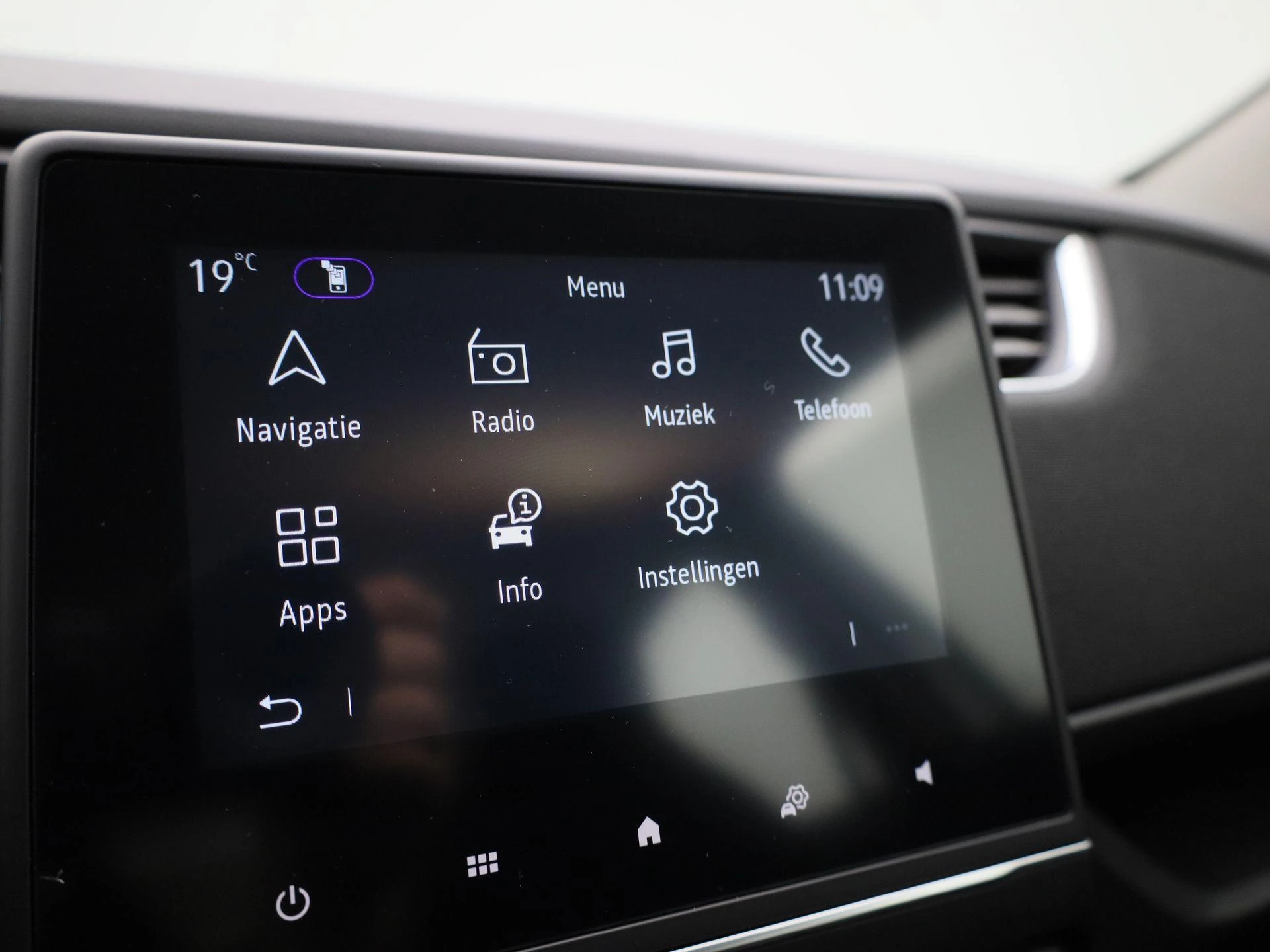 Renault-ZOE-image-16