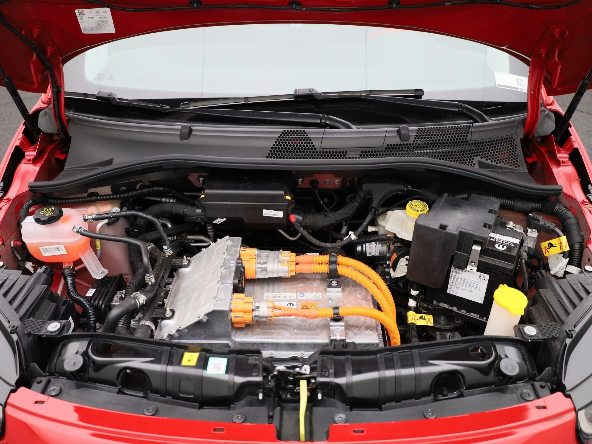 Fiat-500e-image-37