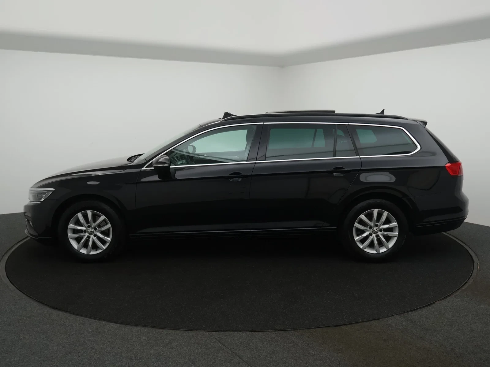 Volkswagen Passat Variant Passat Variant Style 'Business' 1.6 TDI SCR *120 pk *PANO*DSG*ACC*PDC*cruis control