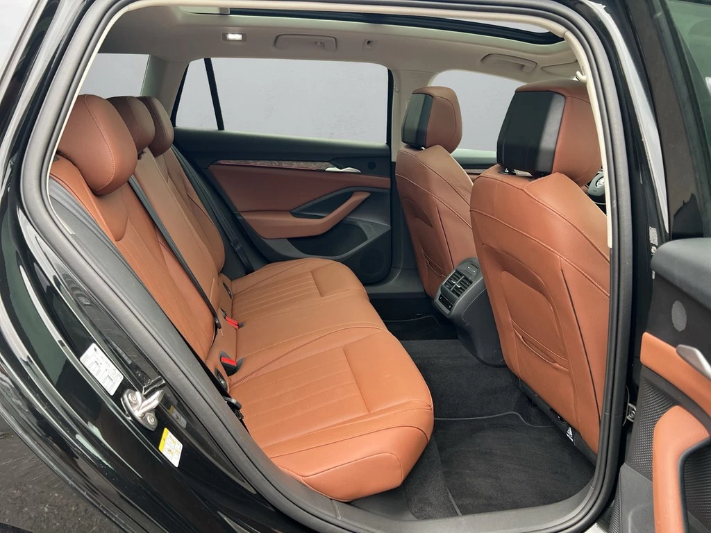 Škoda Superb Combi L&K 2,0TDI DSG Navi/Pano/AHK