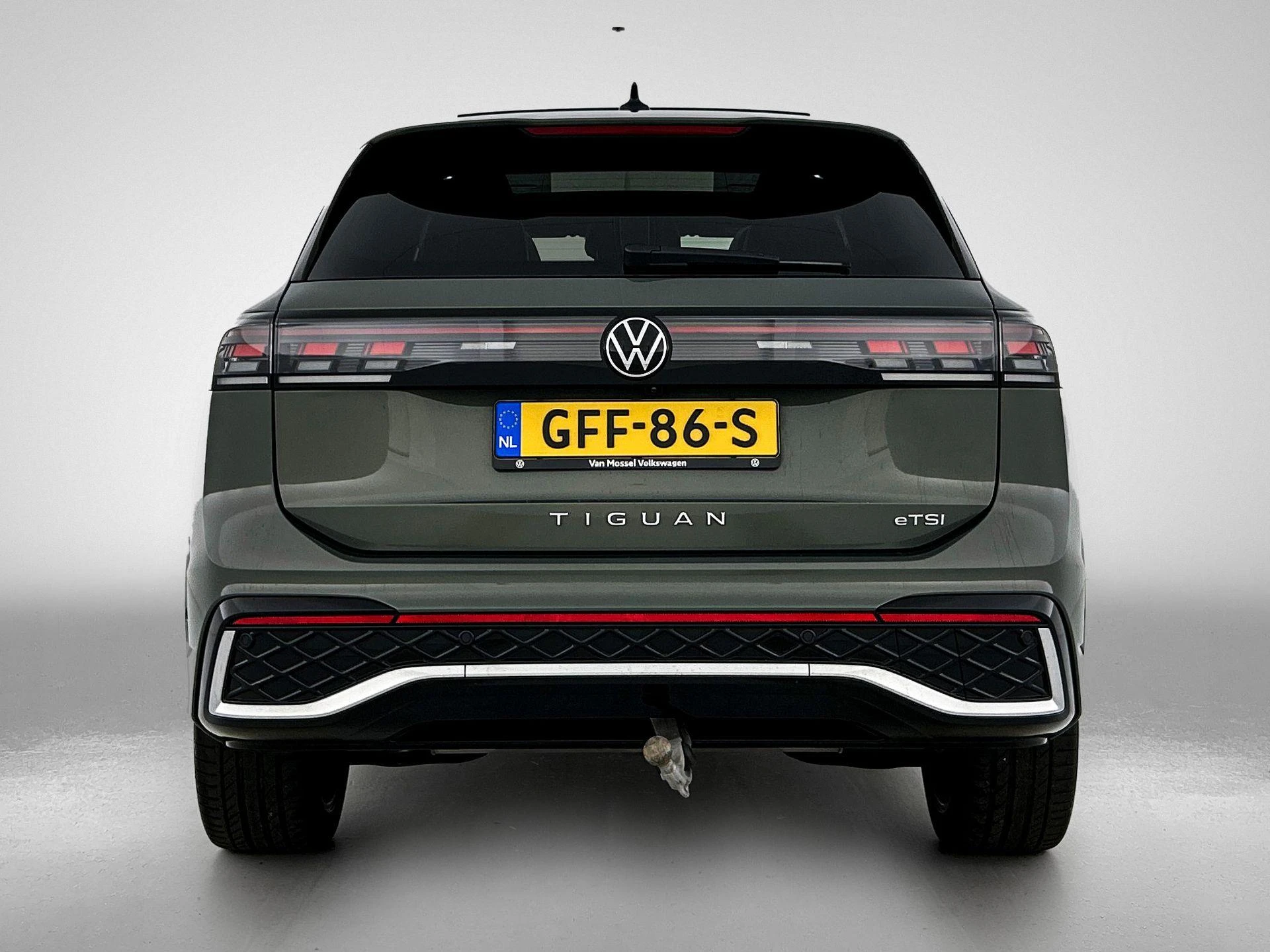 Volkswagen Tiguan 1.5 eHybrid R-Line Business | 204 PK |
