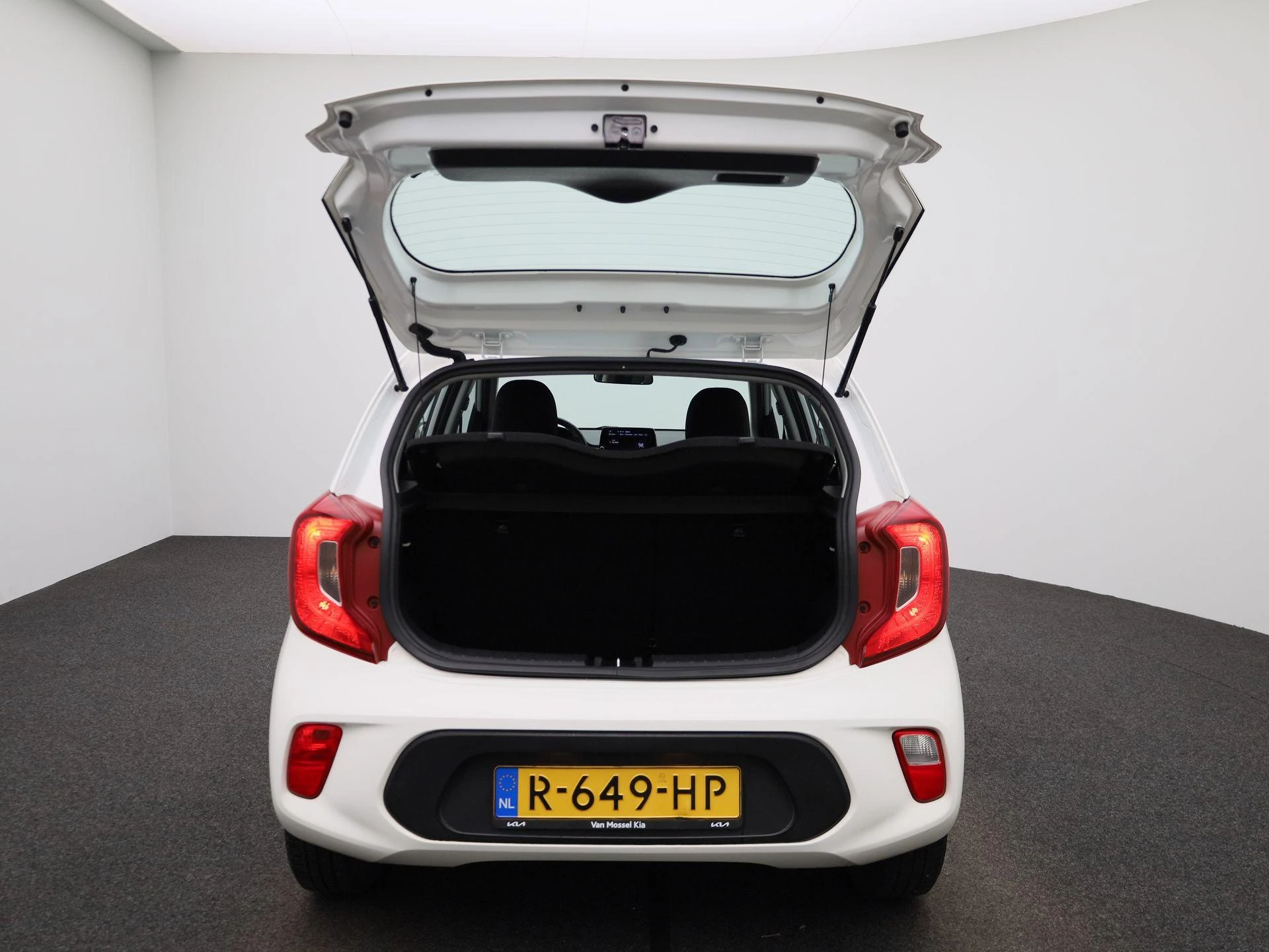 Kia-Picanto-image-11