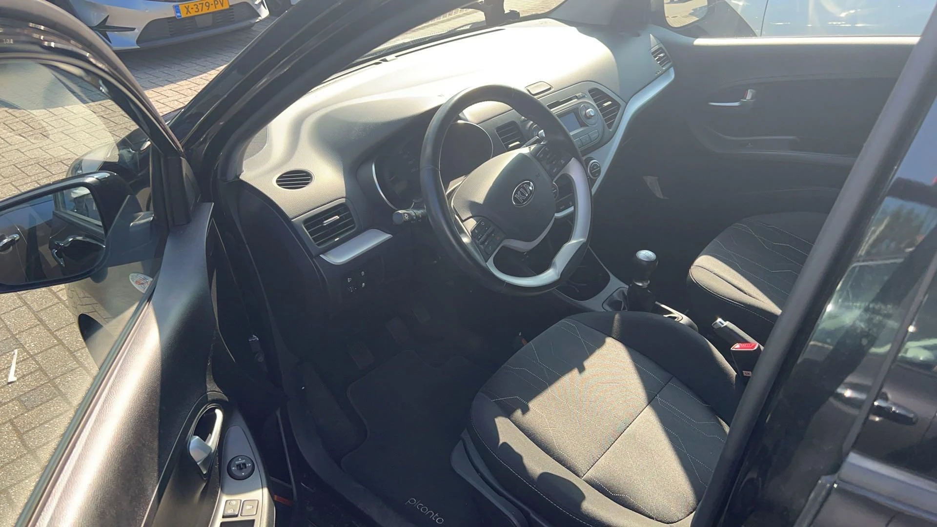 Kia-Picanto-image-8