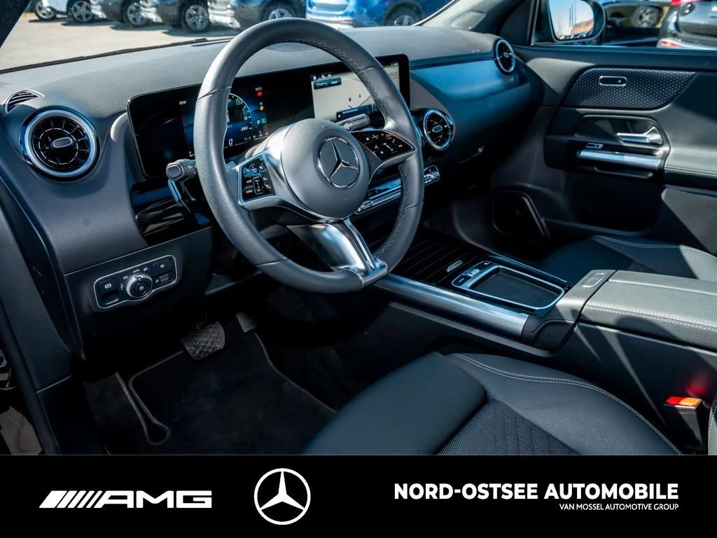 Mercedes-Benz-GLA-image-6