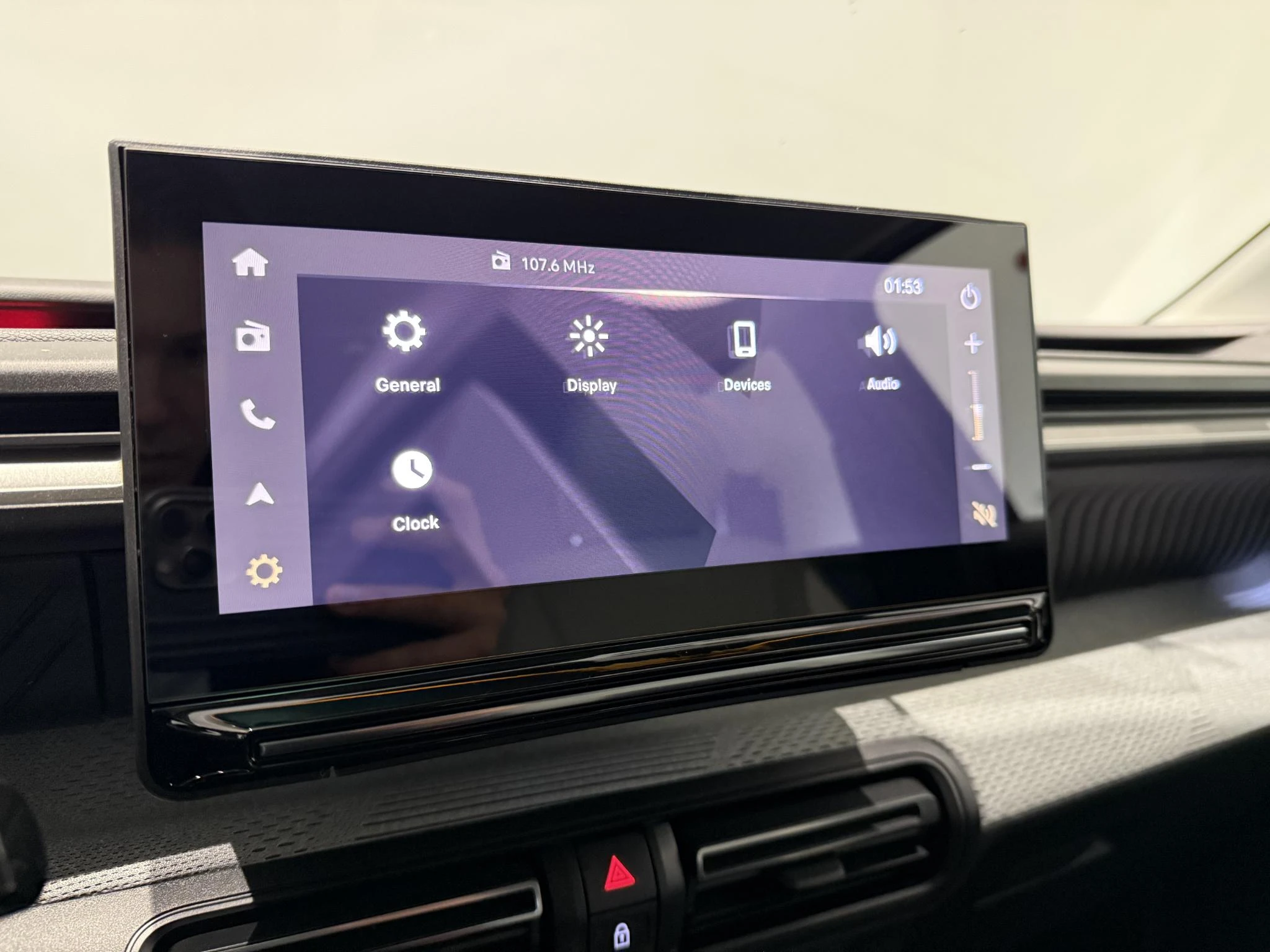 Citroën-ë-C3 Aircross-image-24