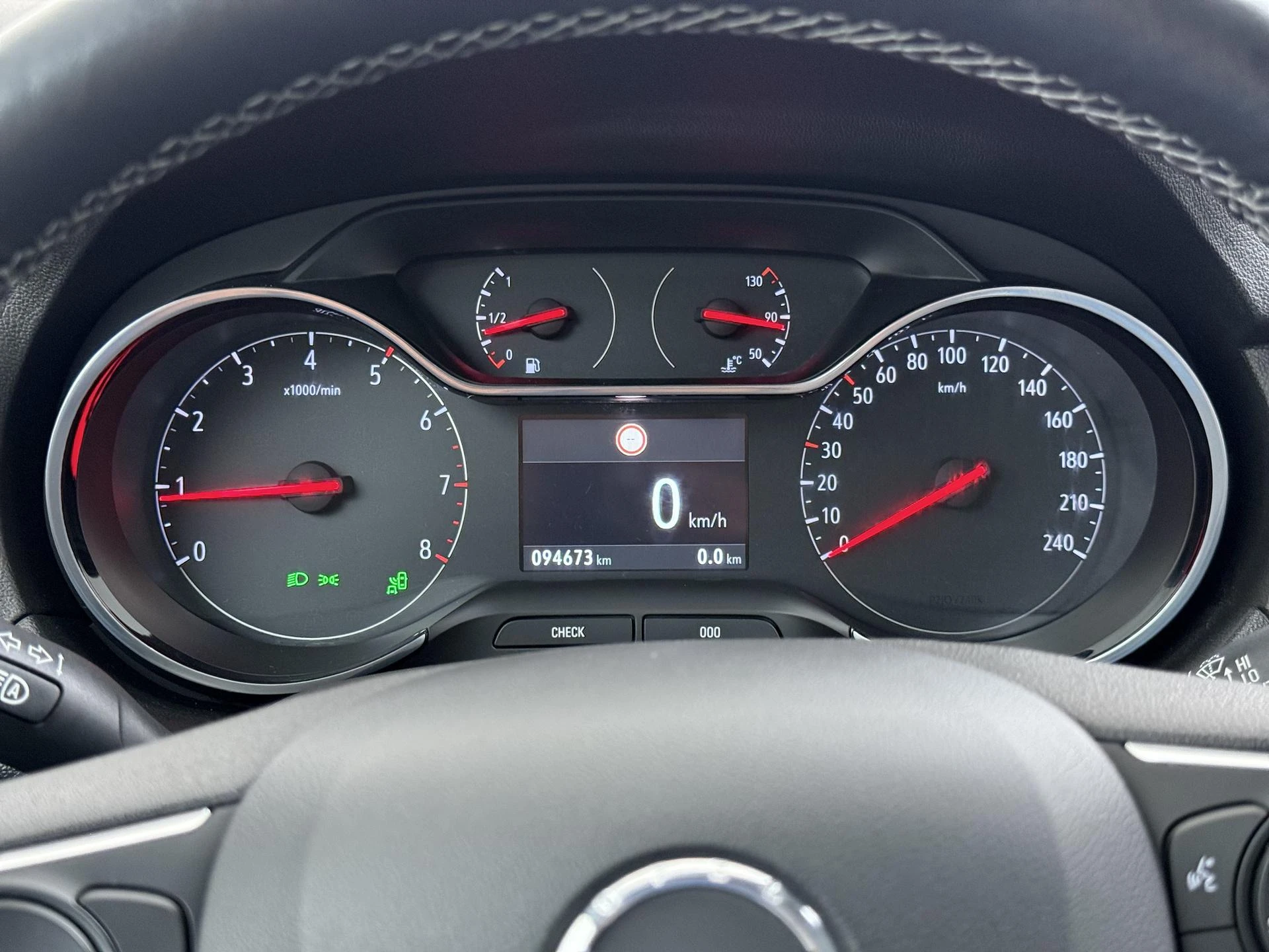 Opel-Grandland X-image-27