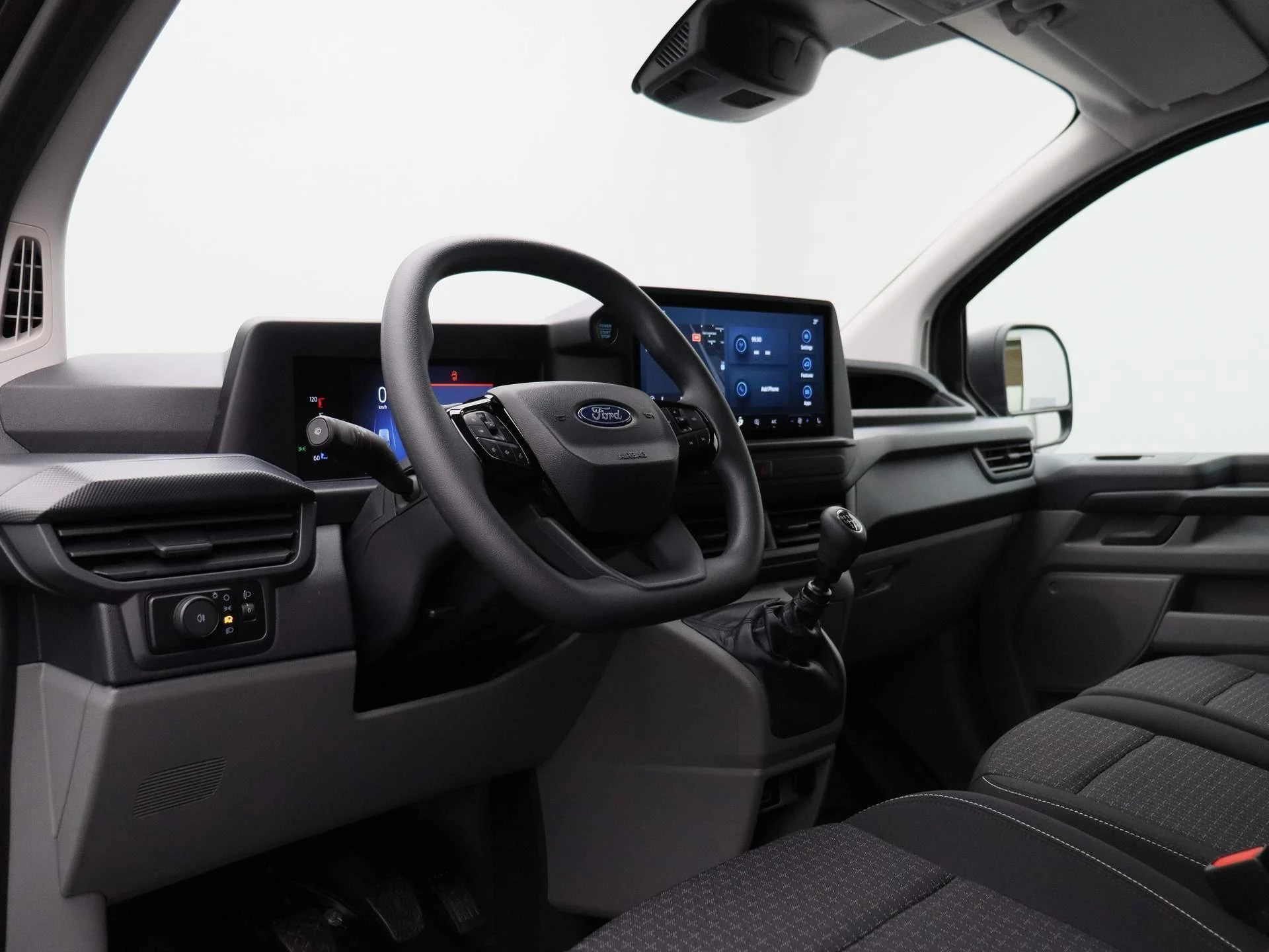 Ford-Transit Custom-image-6