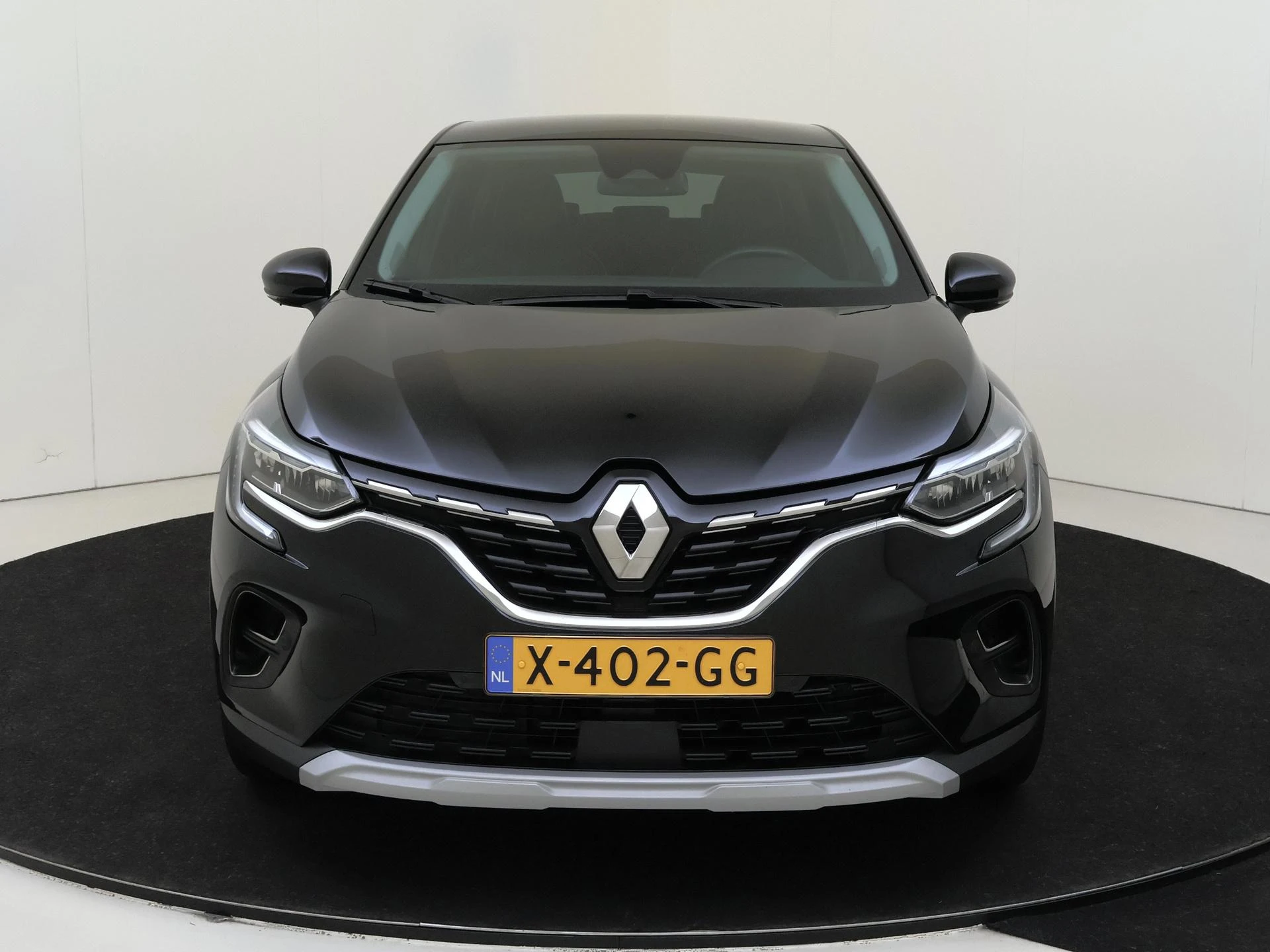 Renault-Captur-image-1