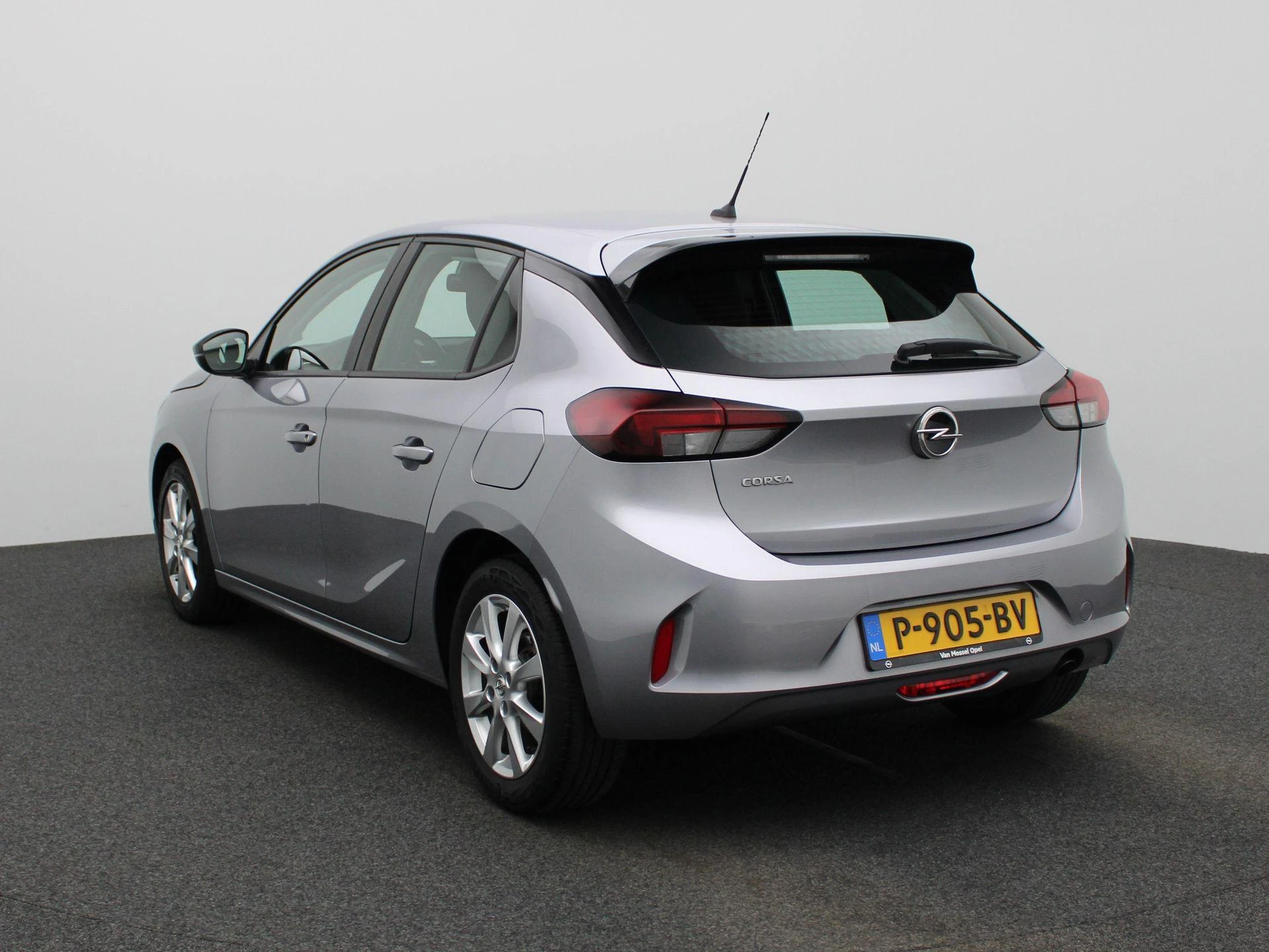 Opel-Corsa-image-1