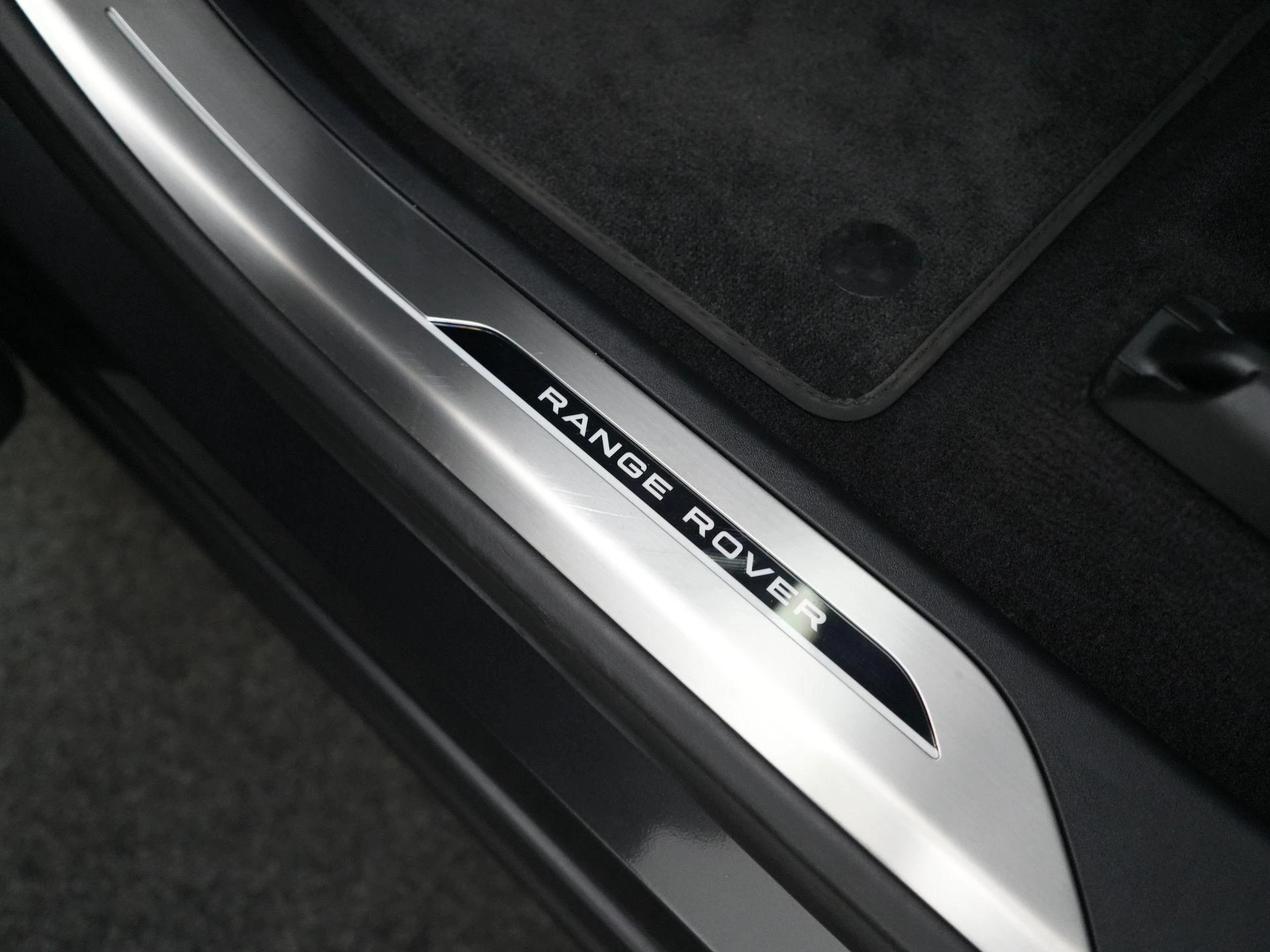 Land Rover-Range Rover Sport-image-10