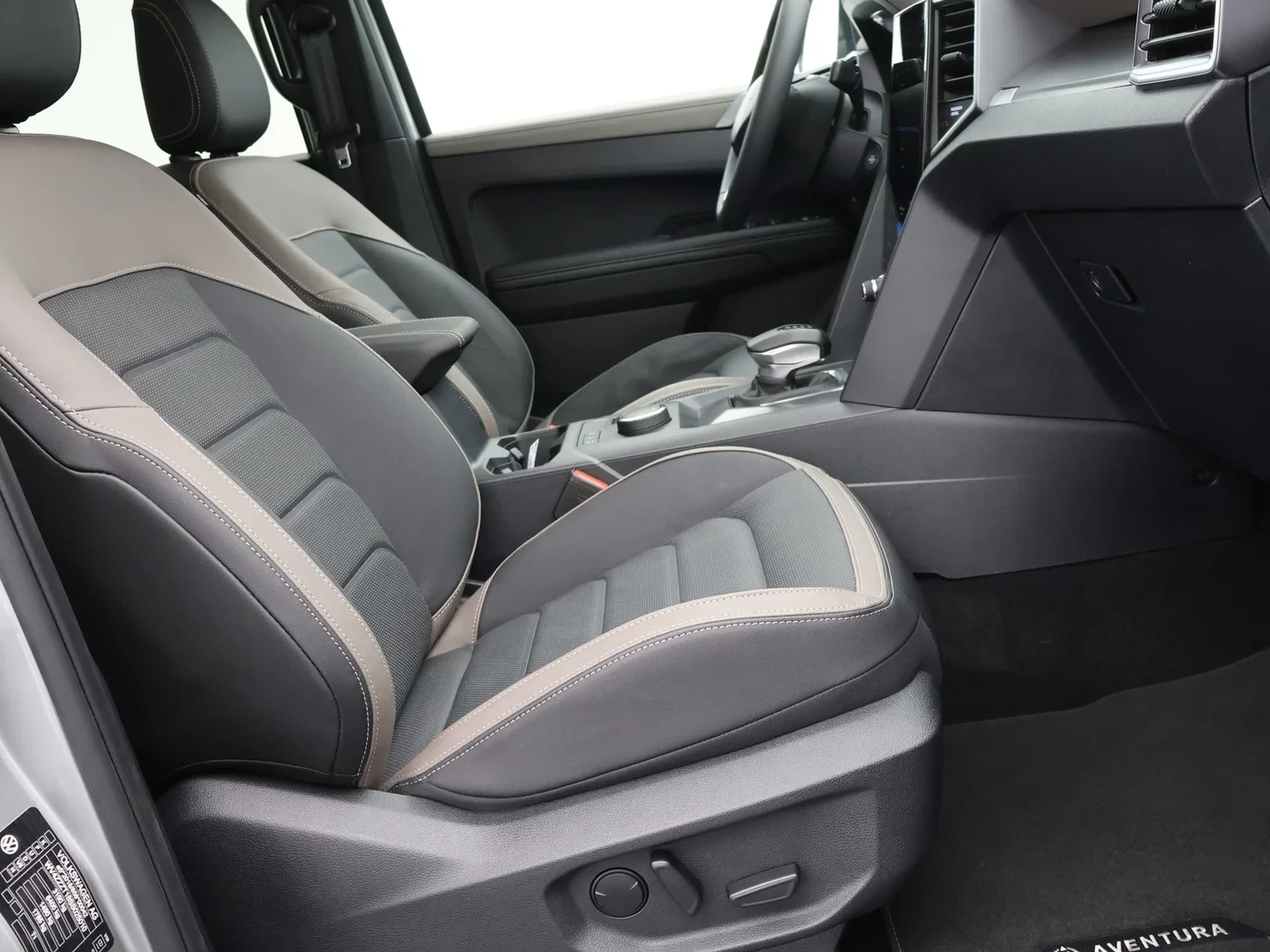 Volkswagen Amarok Double Cab Amarok Aventura 3.0l TDI 177kW / 240pk 10v AUTO 4X4 Permanent / DEMO