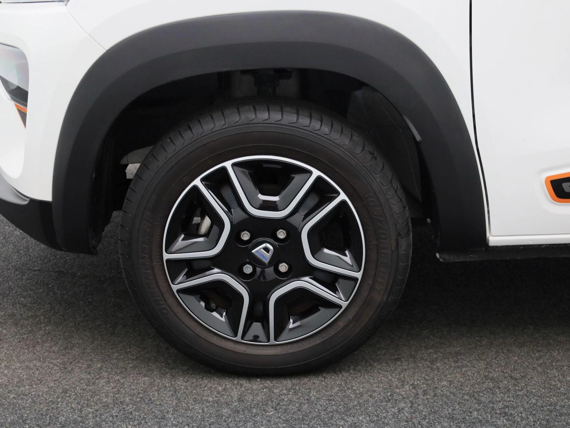 Dacia-Spring-image-10