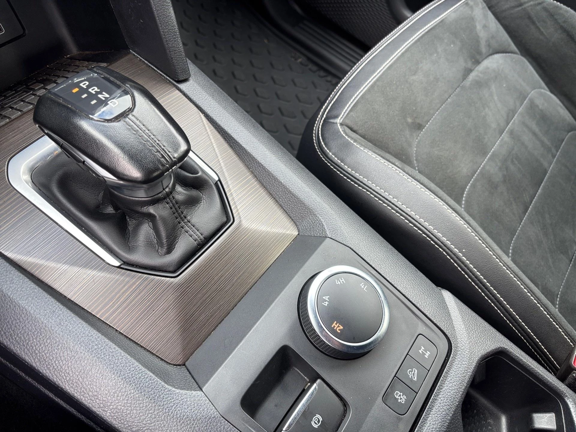 Volkswagen-Amarok-image-9