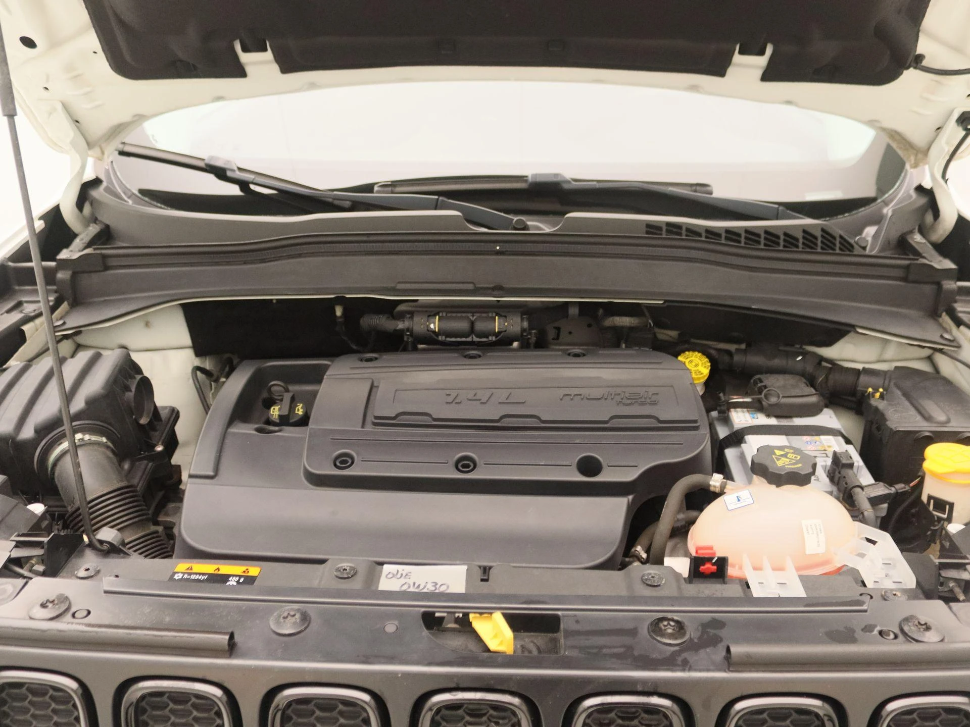 Jeep-Renegade-image-22
