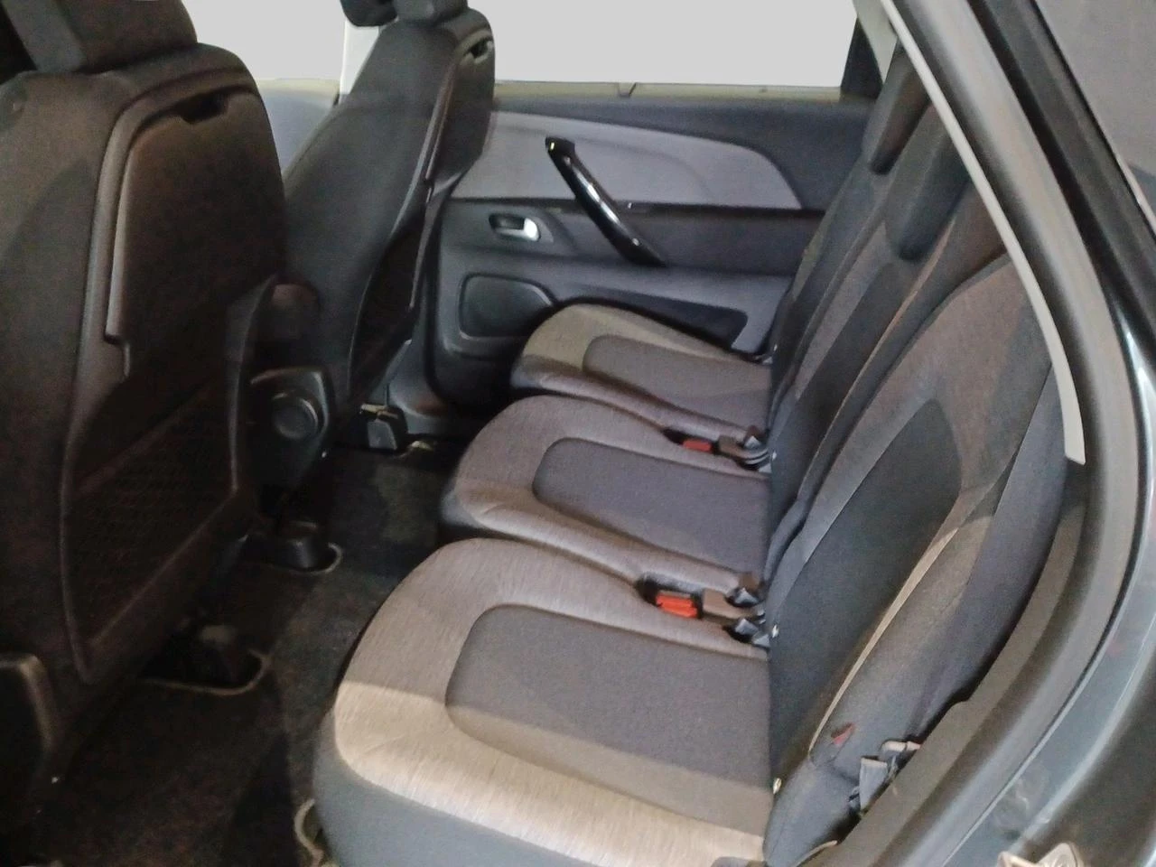 Citroën-C4 Picasso-image-10