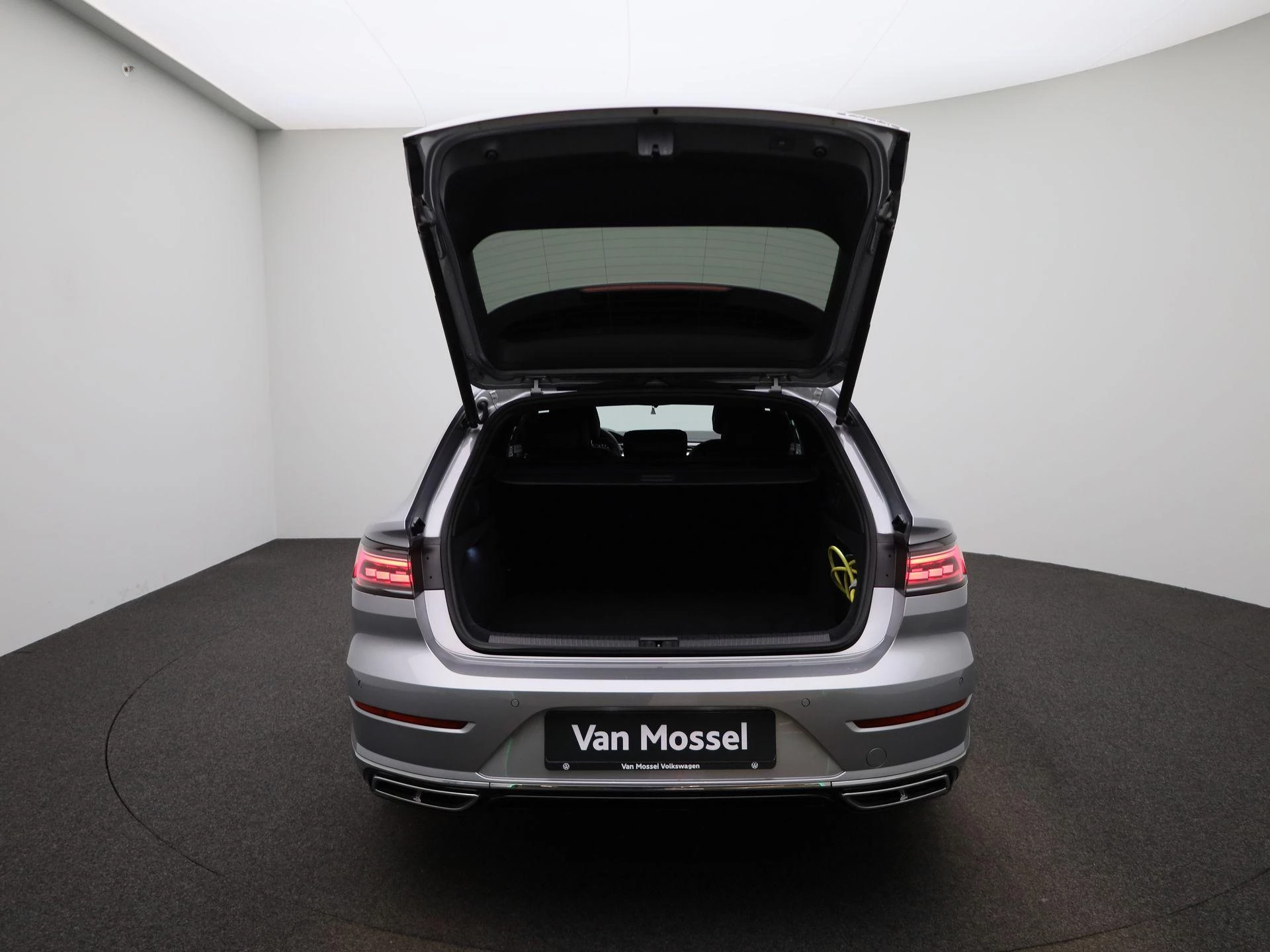 Volkswagen Arteon Shooting Brake 1.4 TSI eHybrid R-Line Business+ 218 PK|