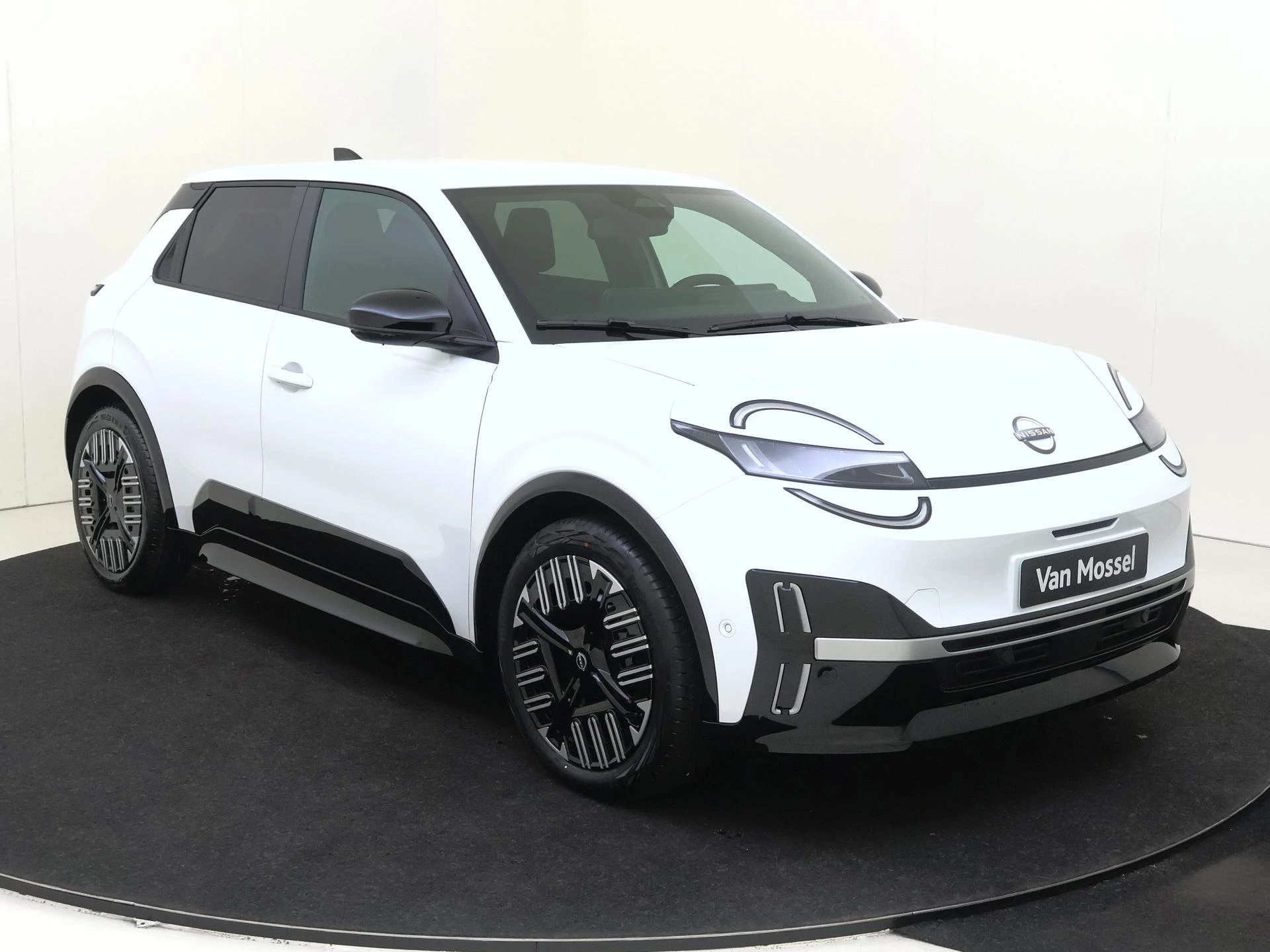 Nissan-Micra-image-1