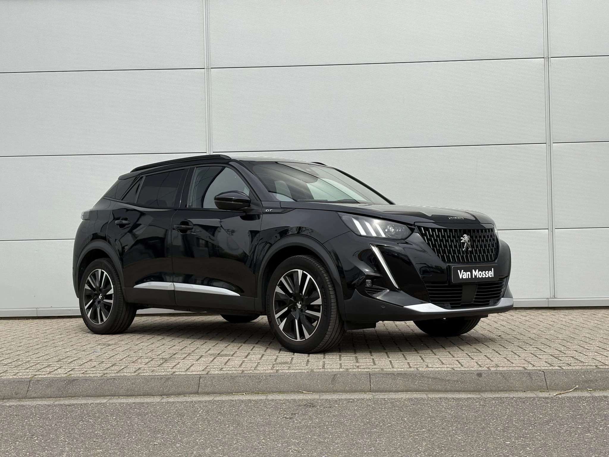 Peugeot-2008-image-7