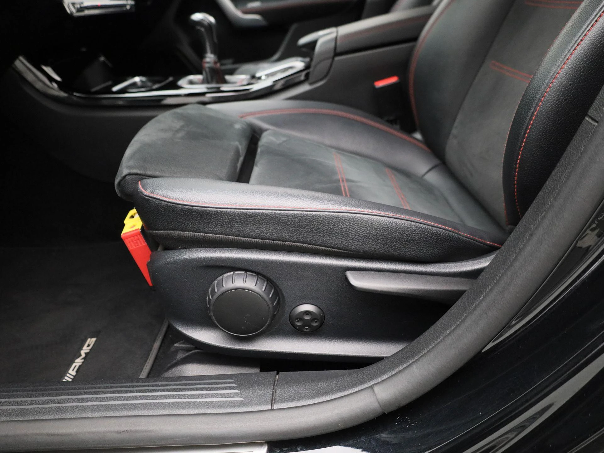 Mercedes-Benz-A-Klasse-image-34
