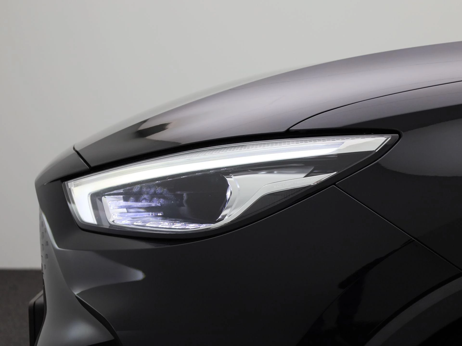 MG ZS EV Long Range Luxury 70 kWh