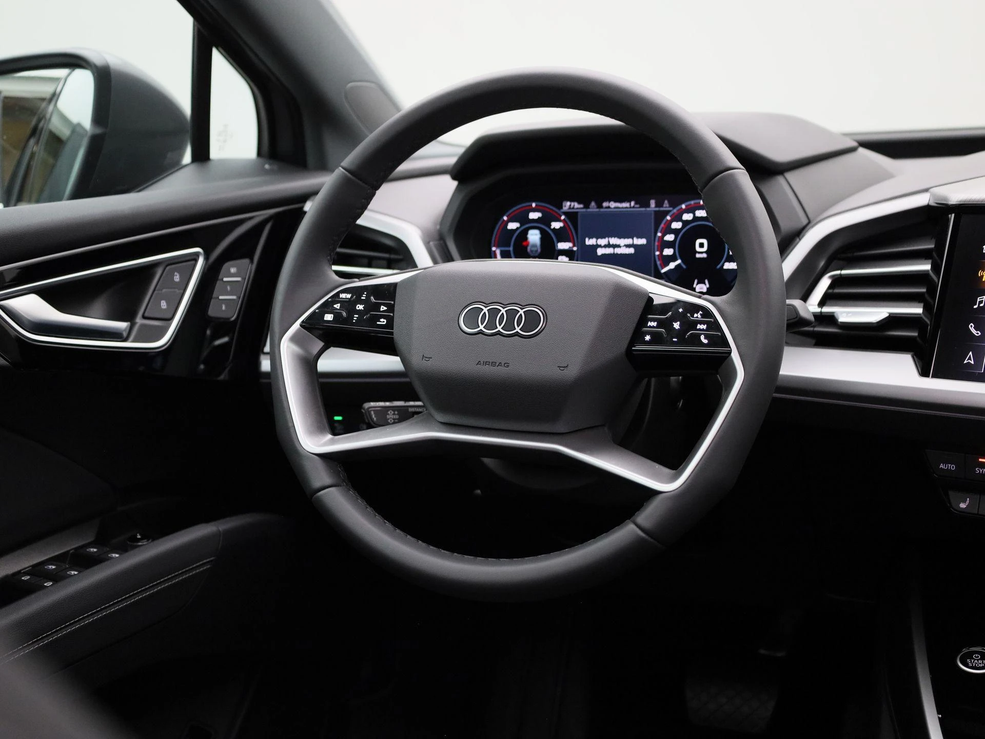 Audi-Q4 e-tron-image-7