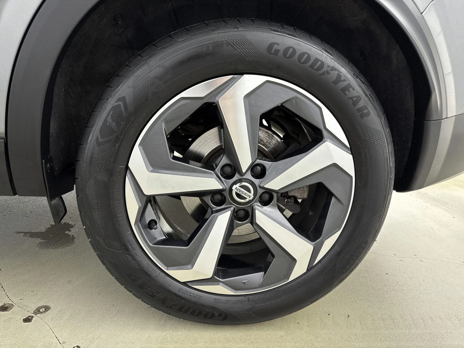 Nissan-QASHQAI-image-21