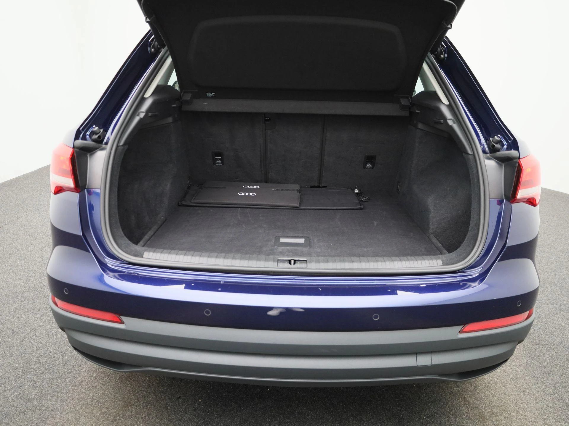 Audi-Q3-image-11