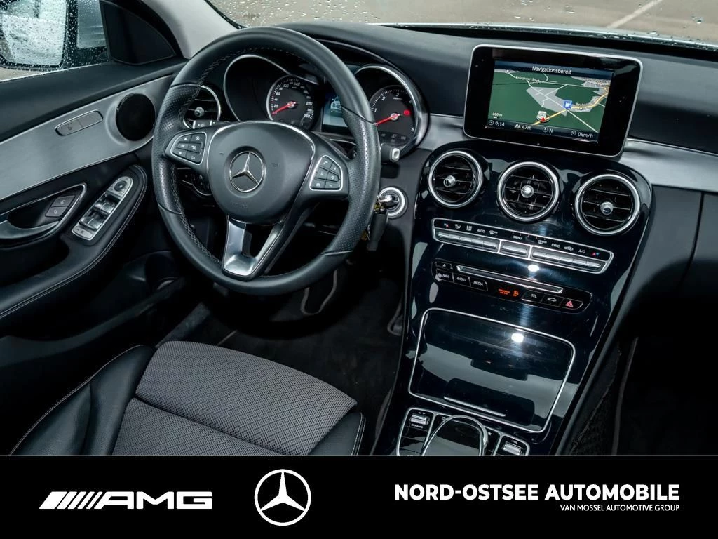 Mercedes-Benz C-Klasse 250 d T AVANTGARDE NAVI TEMPO KAMERA AHK LED AVANTGARDE