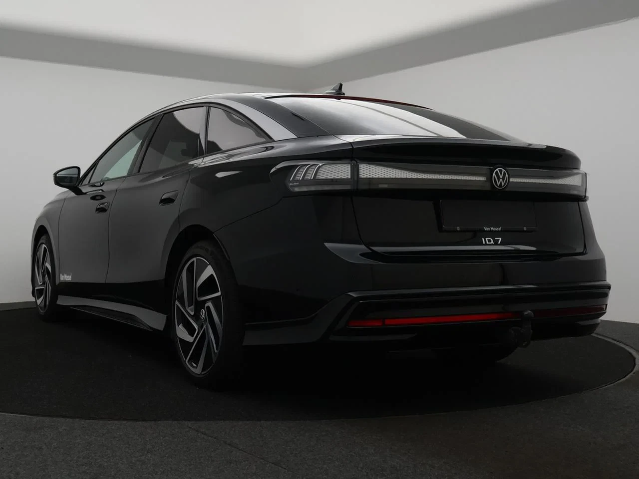 Volkswagen-ID.7-image-6