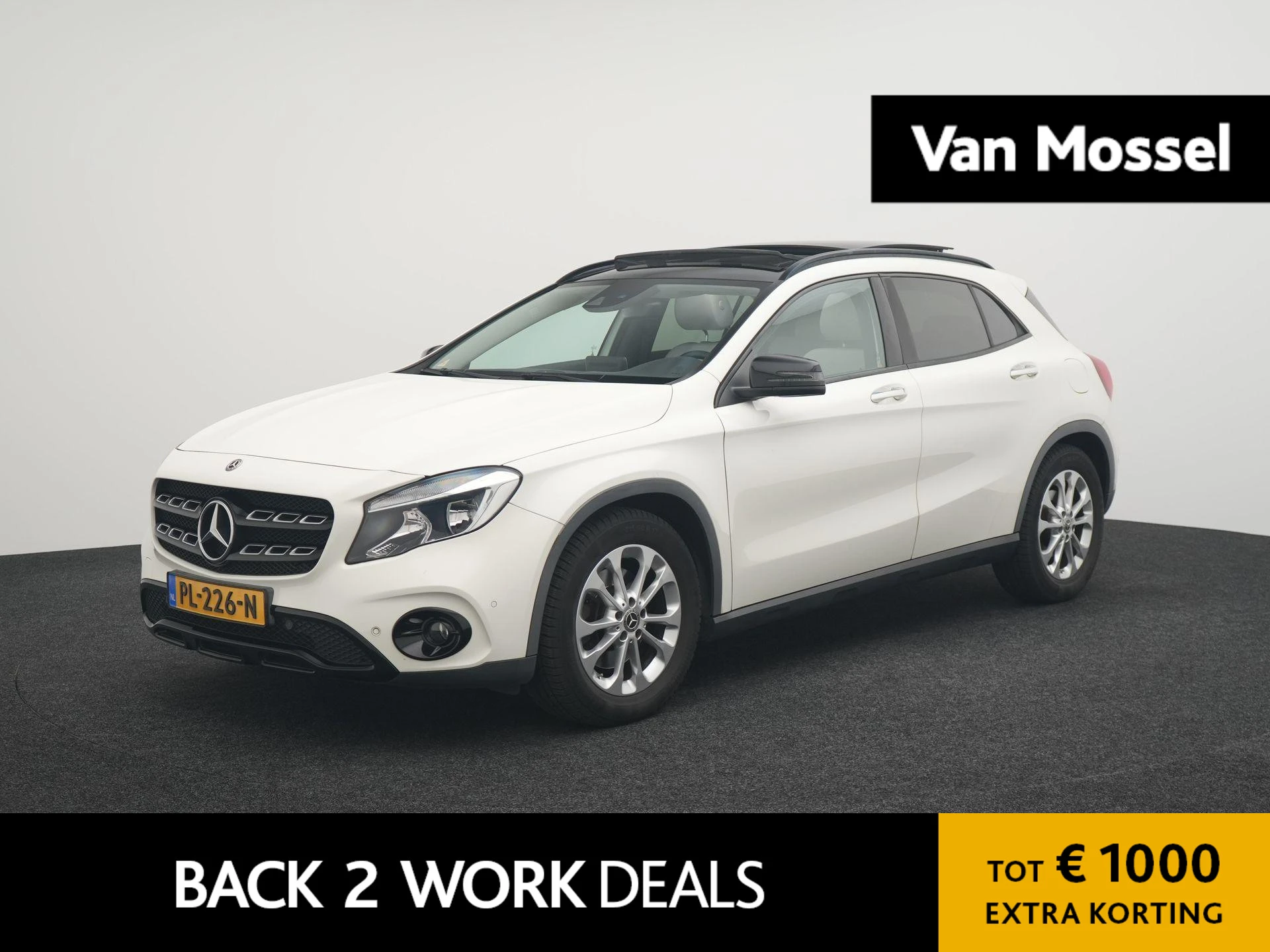 Mercedes-Benz-GLA-image-0