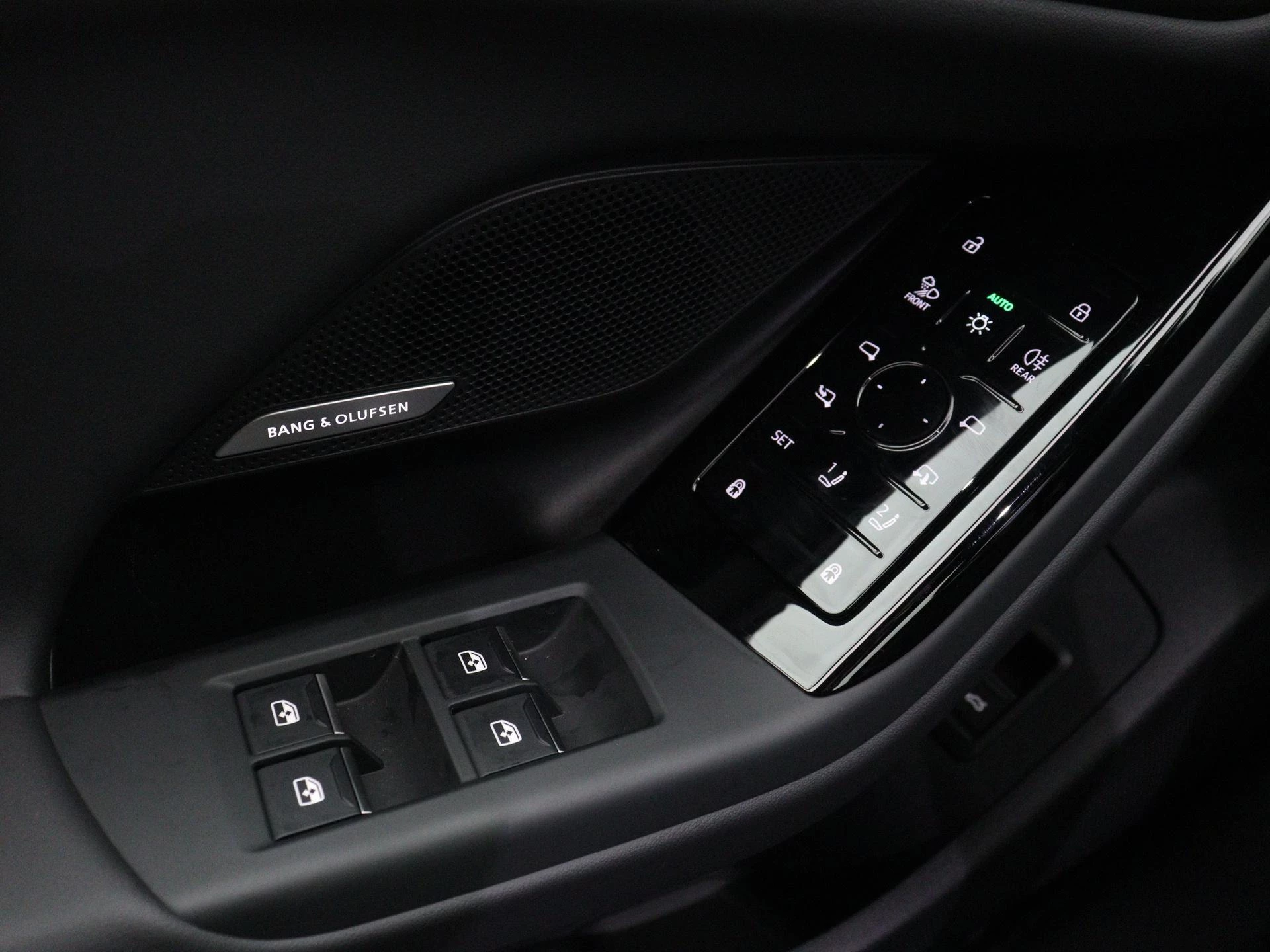 Audi-A6 Avant e-tron-image-41