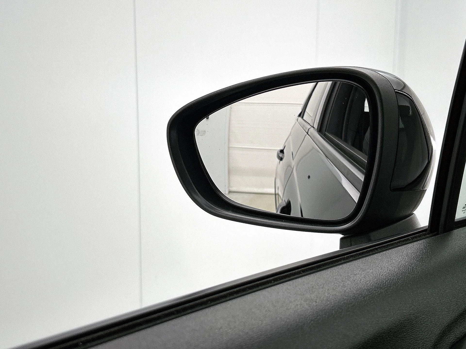 Opel-Crossland-image-21