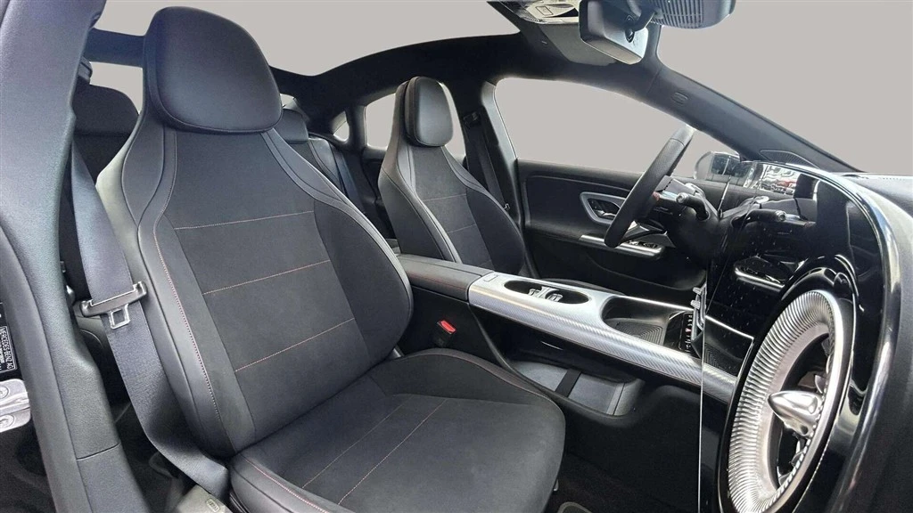 Mercedes-Benz-CLA-image-17