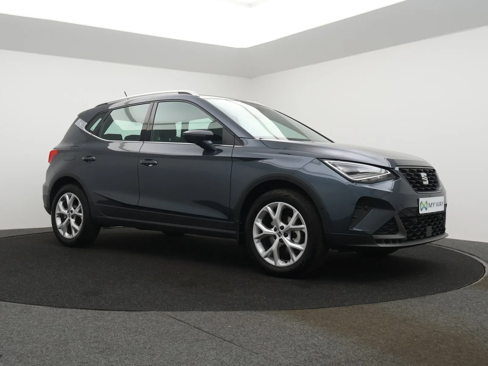 SEAT Arona Arona 1.0TSI FR Edition 110PK *AUTOMAAT*NAVI*BLTH*CRUISE*PDC*DIGITAL DASHBOARD*ZETELVERWARMING*...