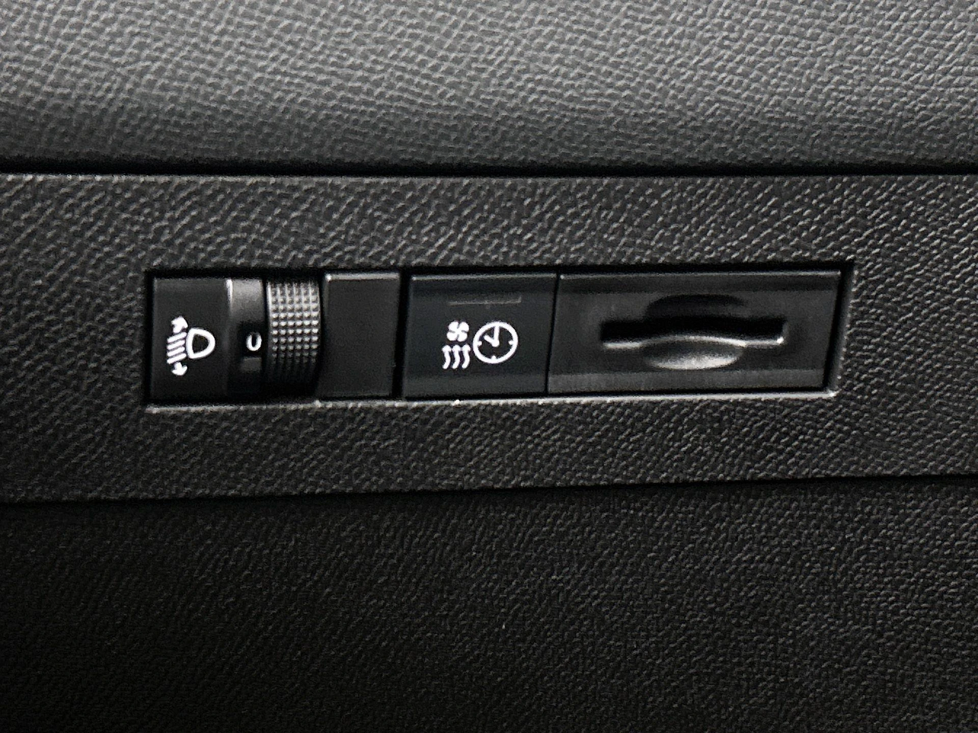 Opel-Astra-image-25