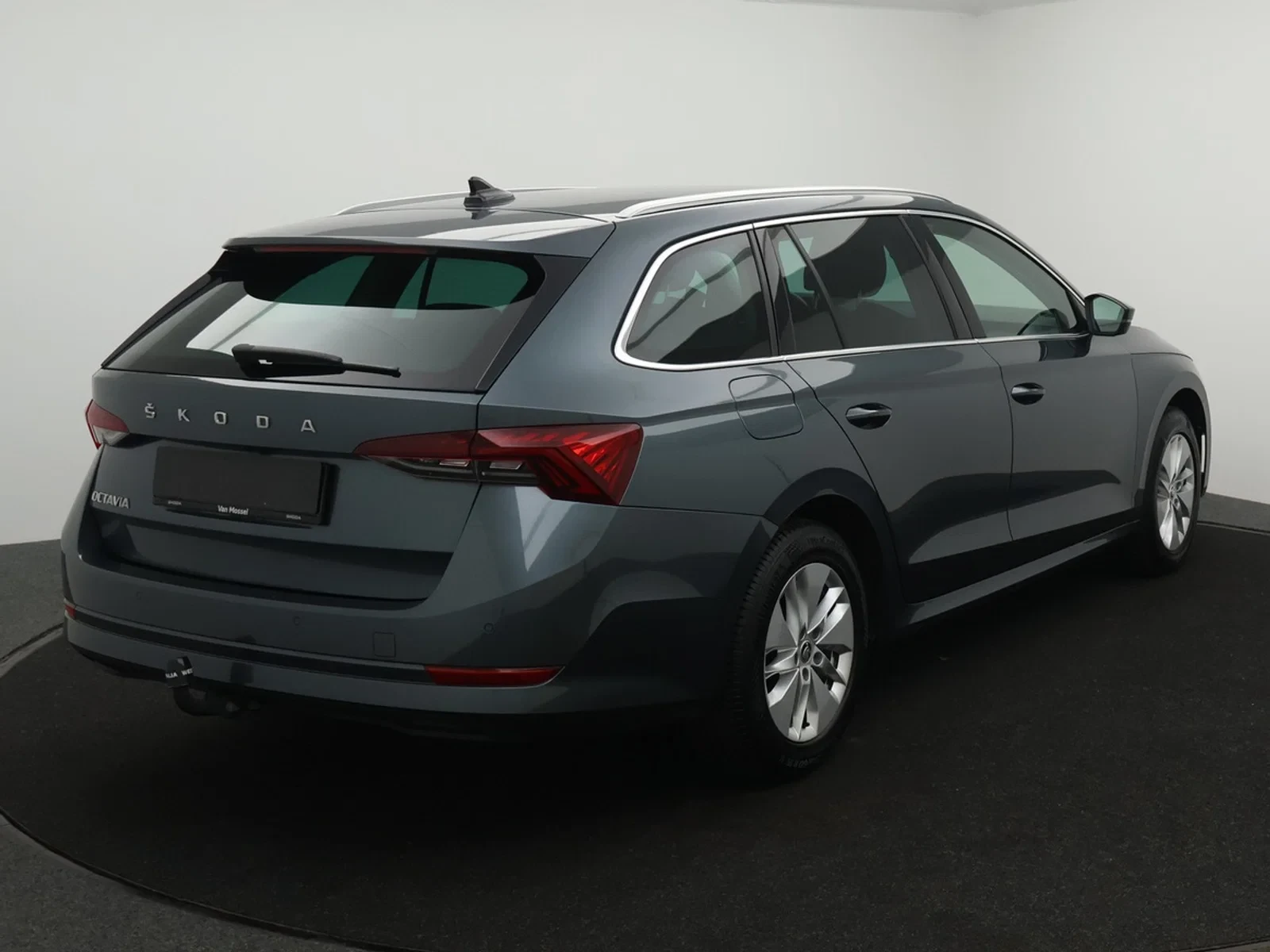 Škoda Octavia Combi Octavia Combi Clever 1.0TSI 110PK *TREKHAAK*VIRTUAL COCKPIT*CAMERA*NAVI*SFEERVERLICHTING*PDC*...*