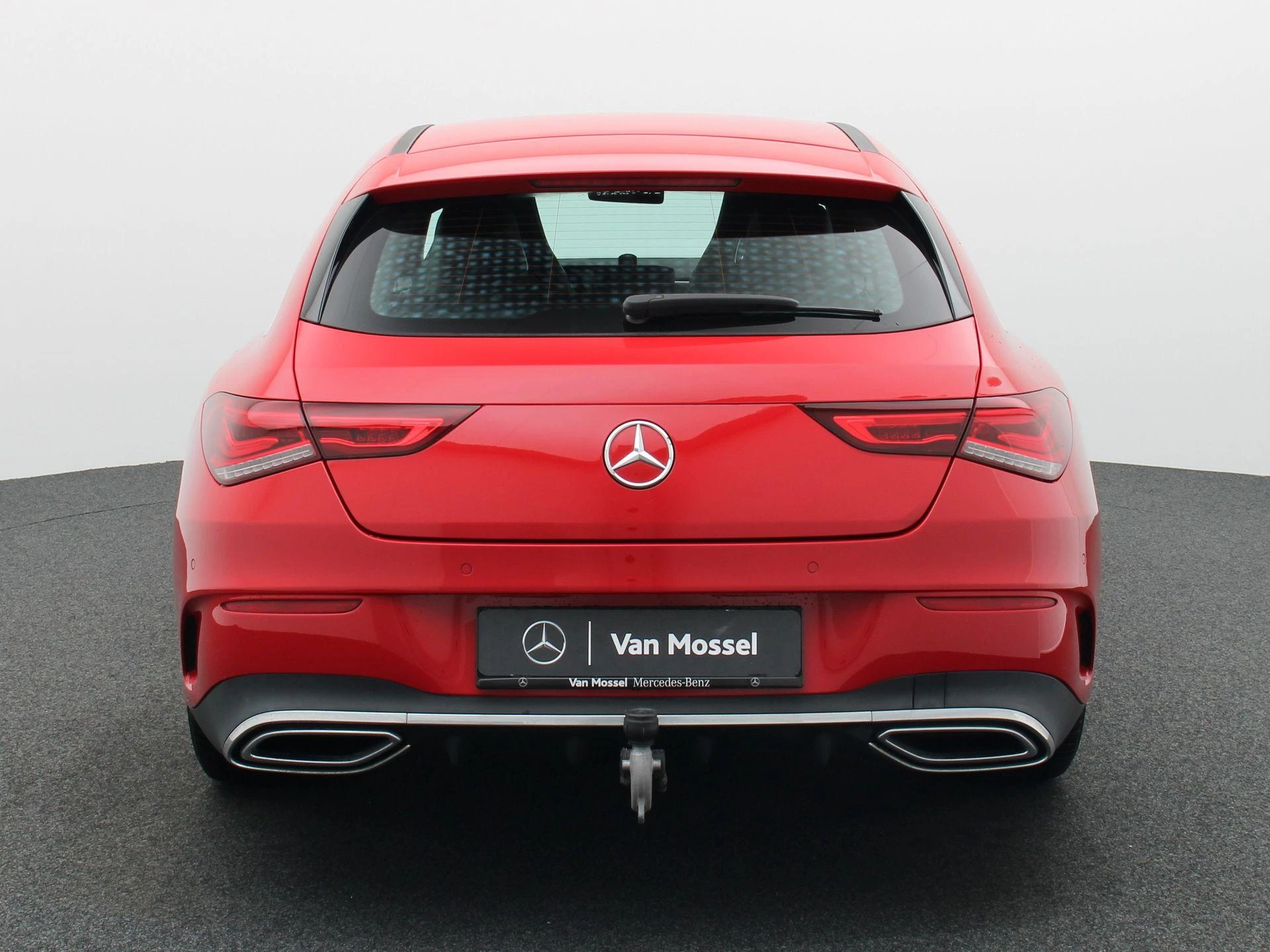 Mercedes-Benz CLA 180 Shooting Brake + AMG LINE + LED + CAMERA +