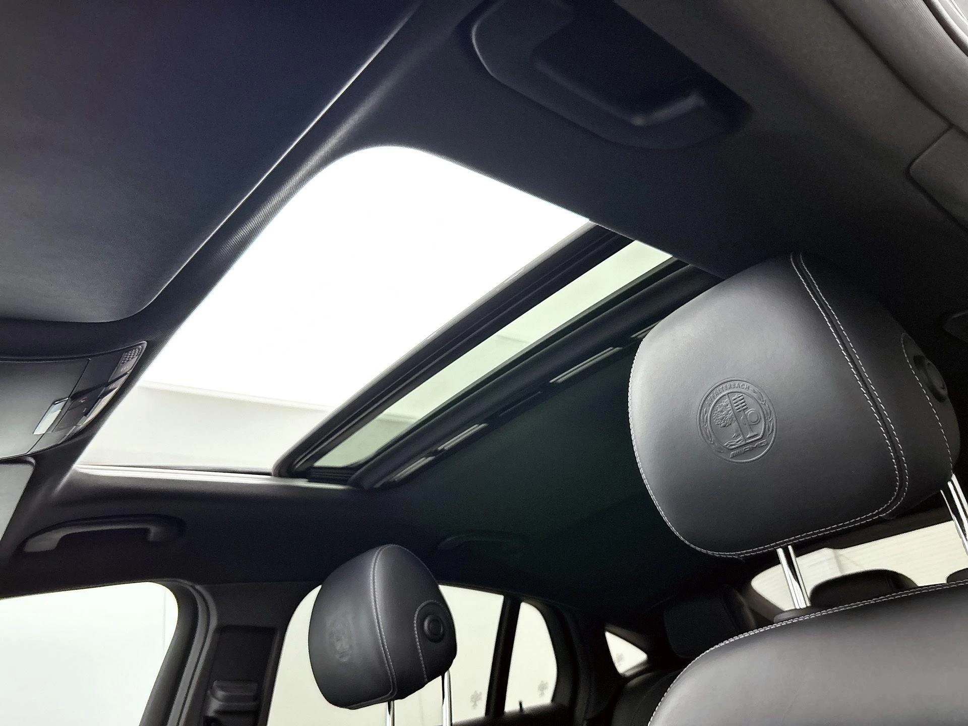 Mercedes-Benz-GLC-image-45