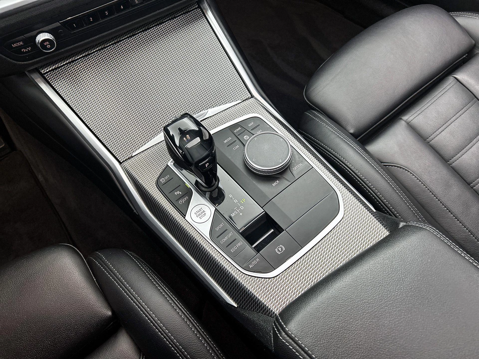 BMW-3 Serie-image-32