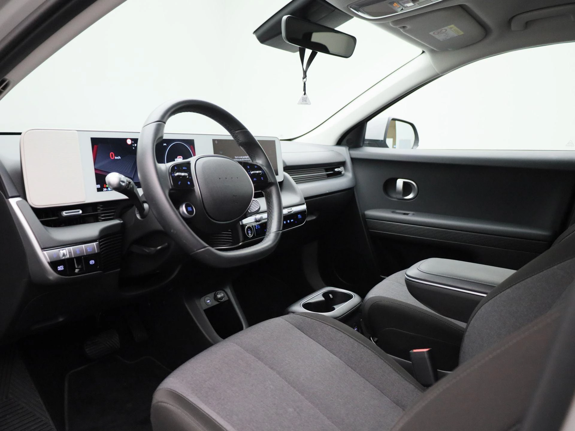 Hyundai-IONIQ 5-image-32