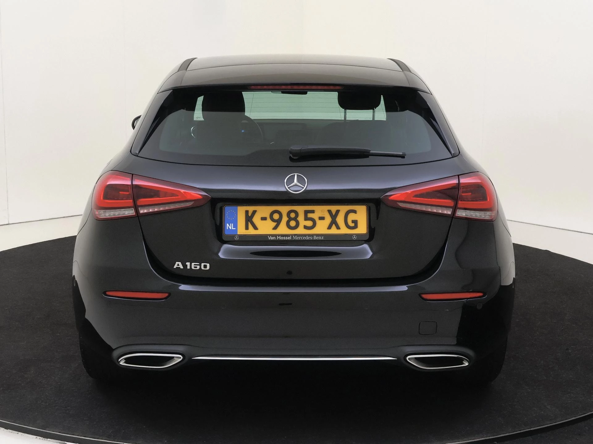 Mercedes-Benz-A-Klasse-image-5