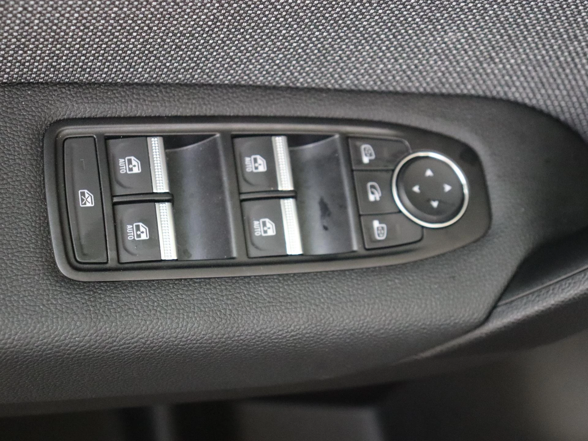 Renault-Symbioz-image-28