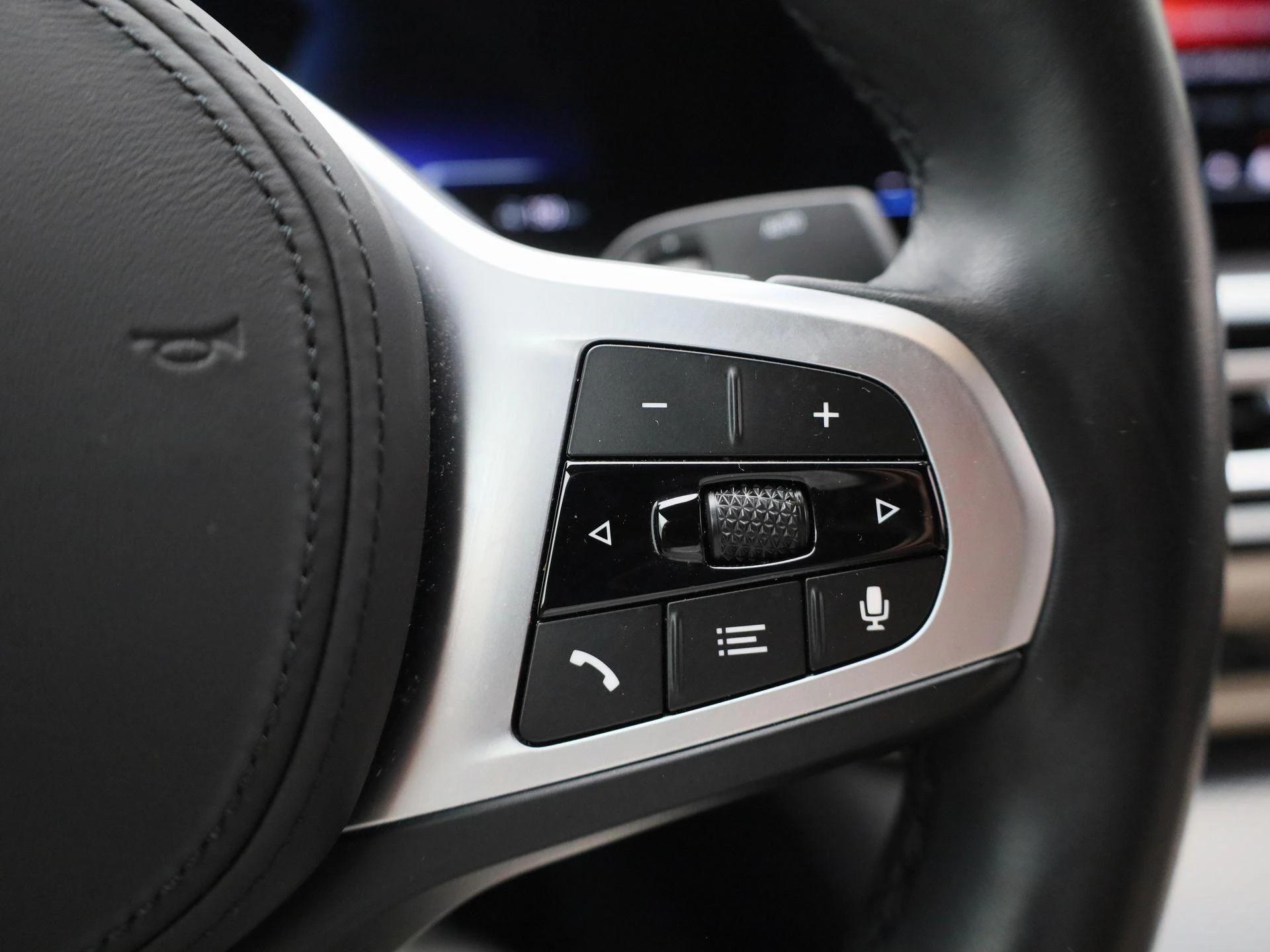 BMW-i4-image-20