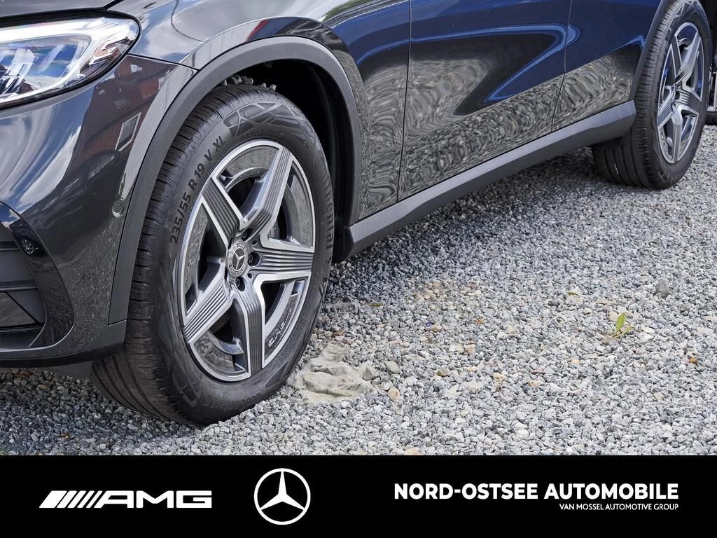 Mercedes-Benz GLC 300 d AMG 4M AHK DISTRONIC MBUX SHZ KERYLESS AMG Line