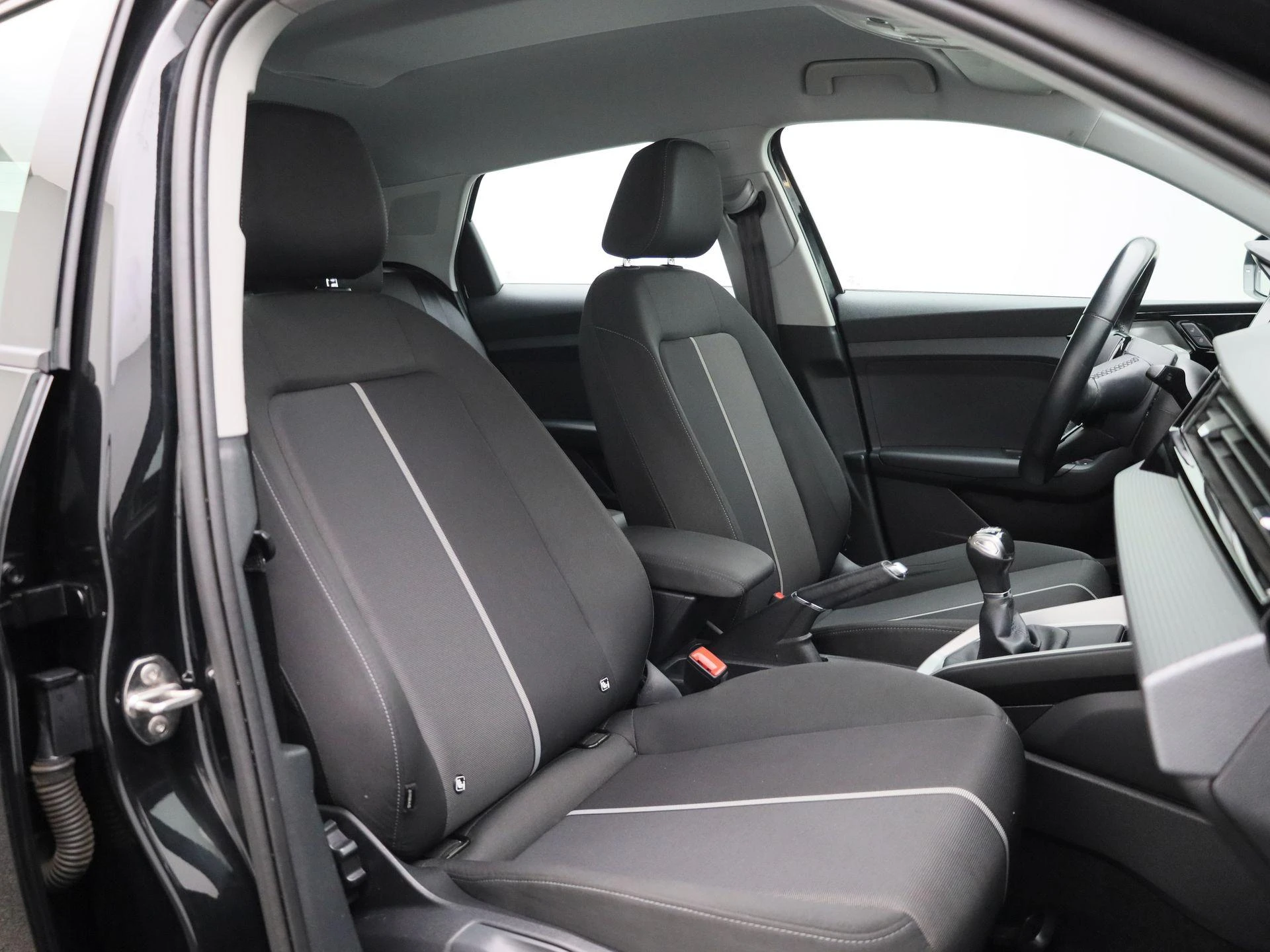 Audi-A1 Sportback-image-34