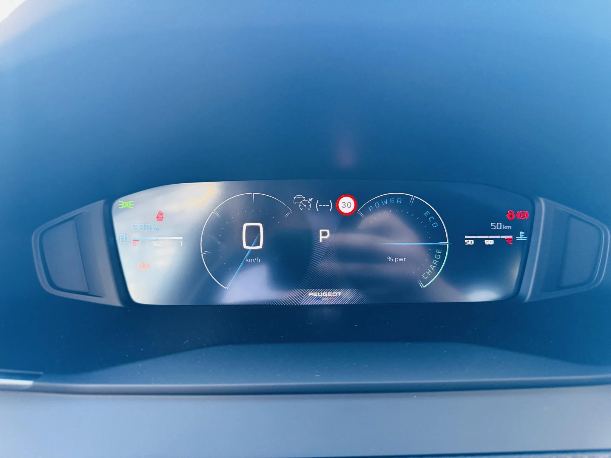 Peugeot-208-image-14