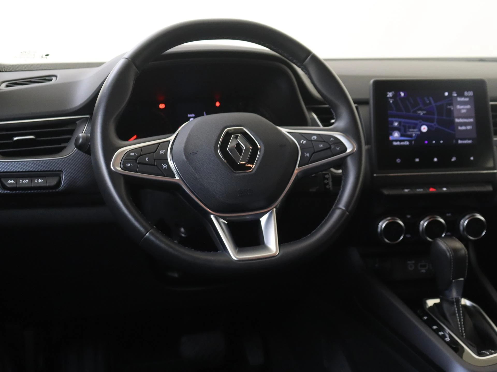 Renault-Arkana-image-10